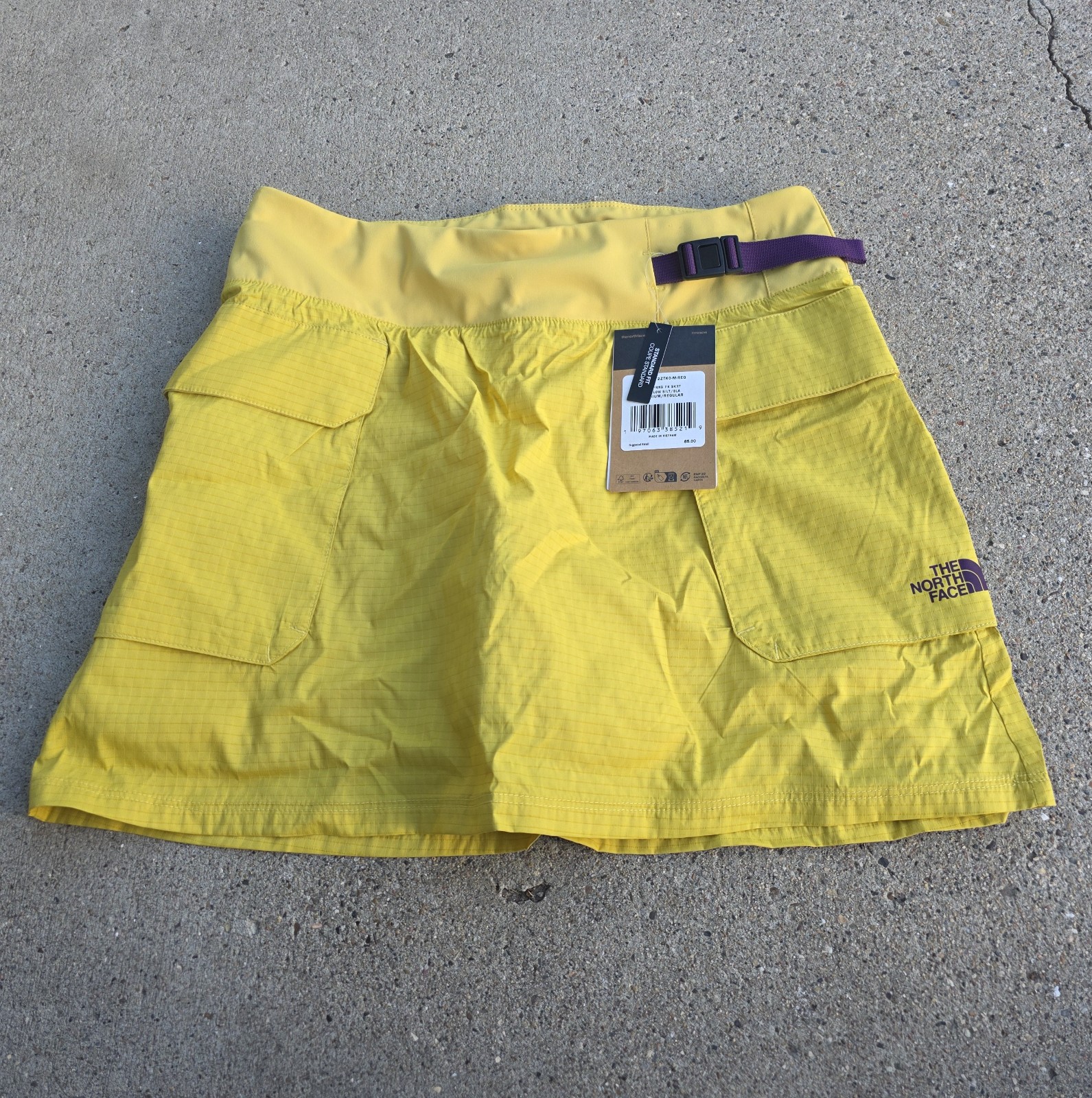 The North Face skort women's size medium