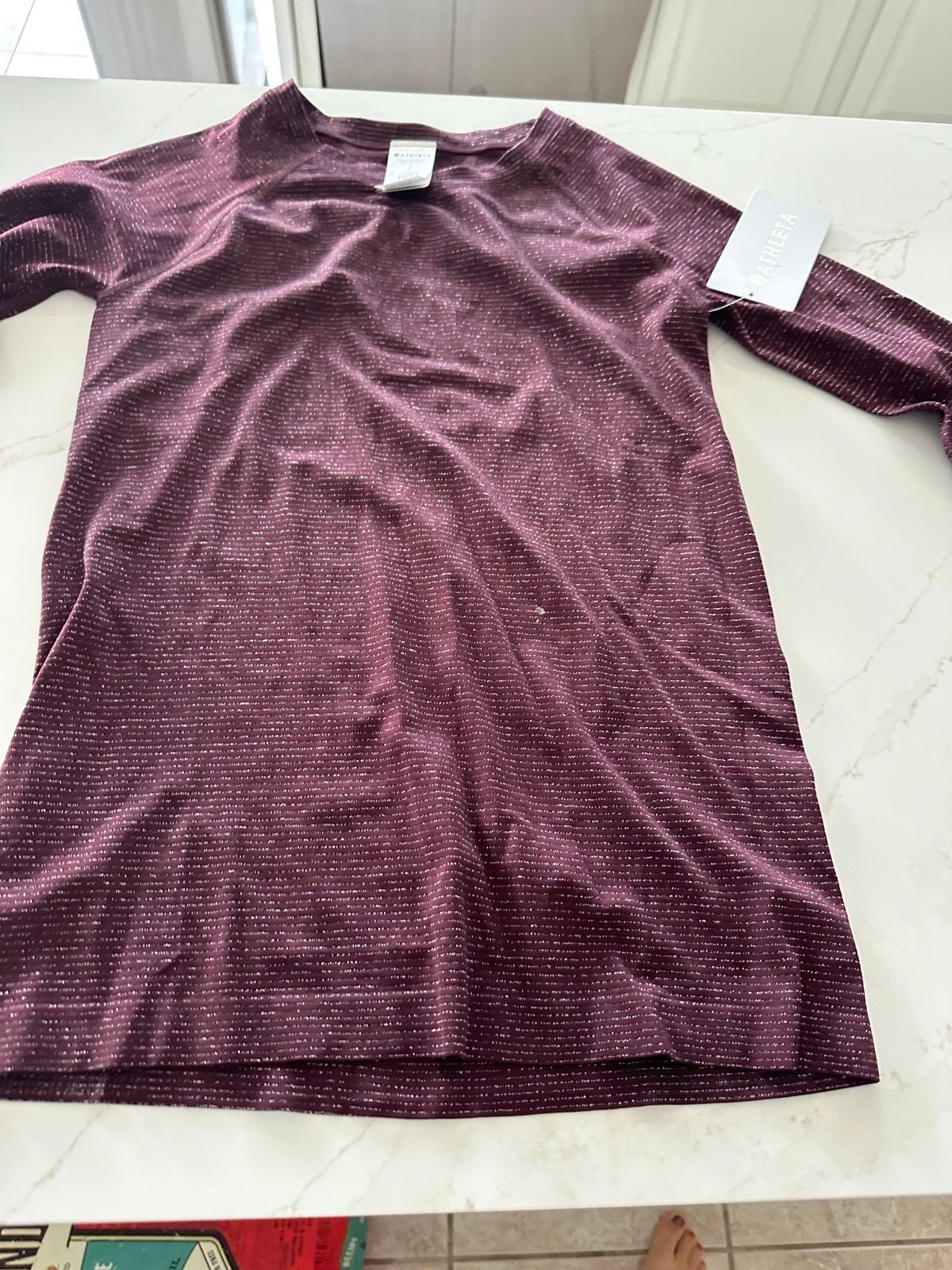 Athletha Momentum Shirt Size Small