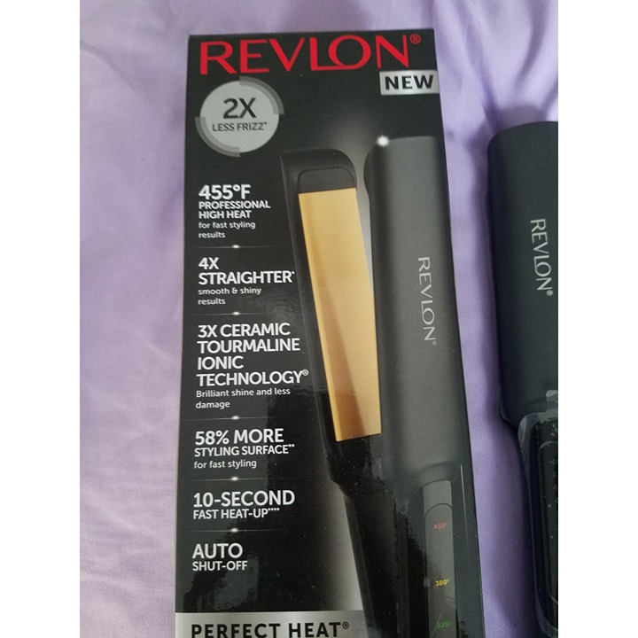 Revlon Perfect Heat Flat Iron - detail
