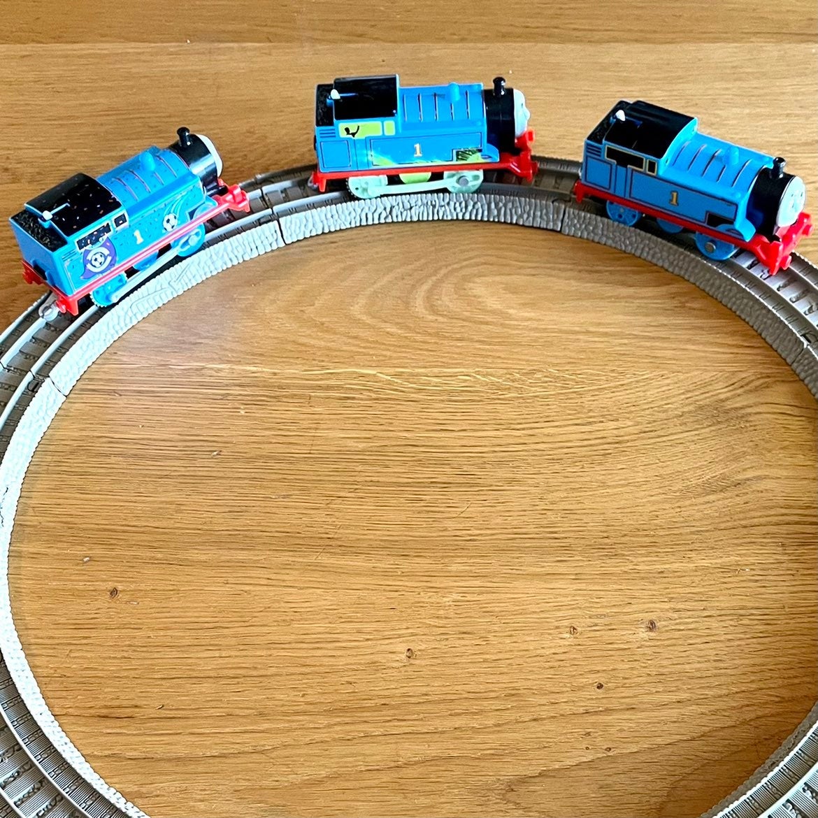 Thomas and Friends TrackMaster Set, Glow in the Dark Thomas, Soccer Thomas