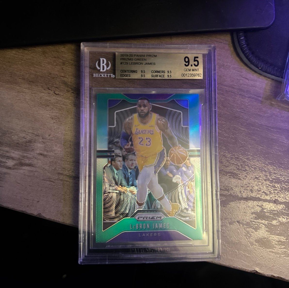 2019-20 Panini Prizm Lebron James Green Prizm #129 BGS 9.5 Lakers