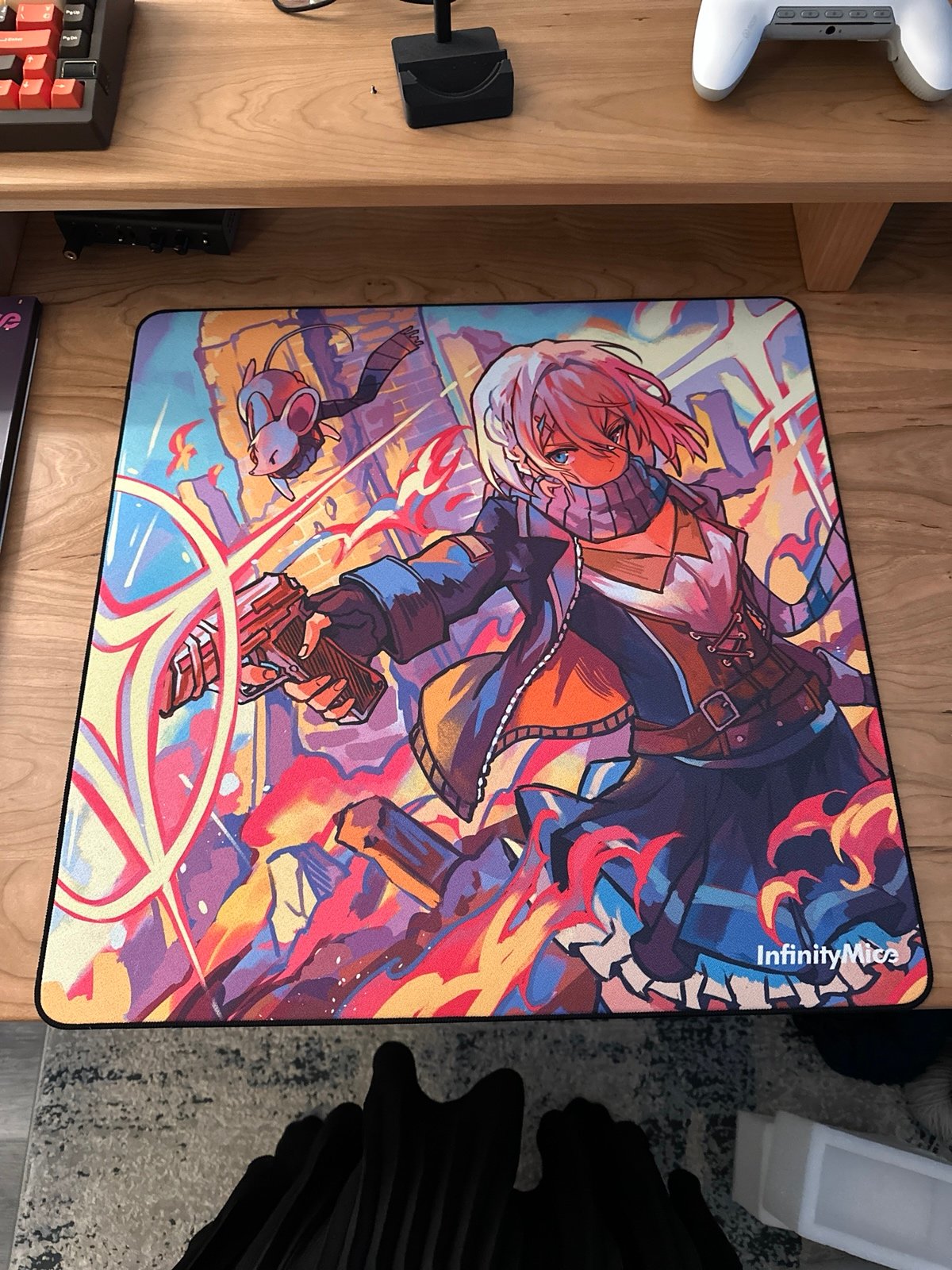 Vagabond Infinity Mice mouse pad