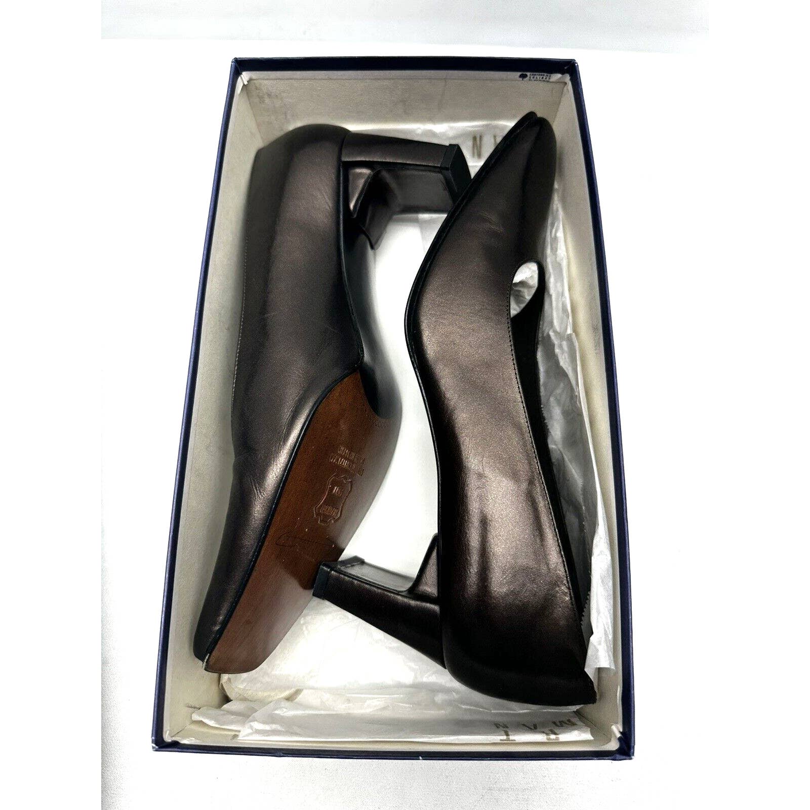 STUART WEITZMAN Lisa Sable Golden Women's Pump Size 8 M w/ BOX