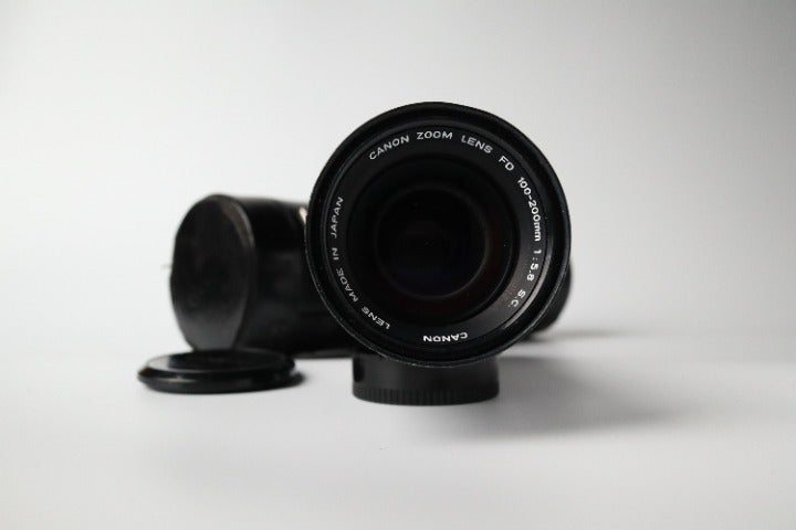 Canon 100-200mm f5.6 s.c. with case