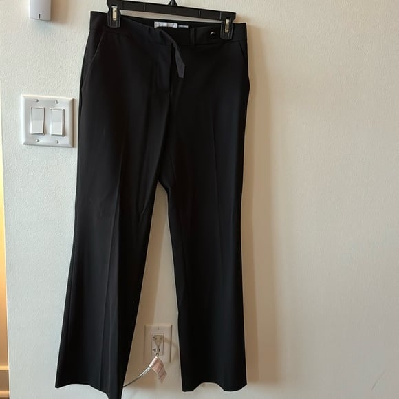 Calvin Klein | Size 4P | Black Classic Fit Dress Pants