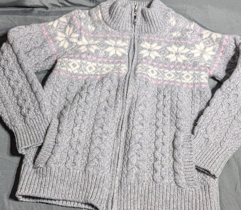 VTG Aran Crafts Chunky Knit Merino Wool Cardigan XXS Gray Pink White Snowflake