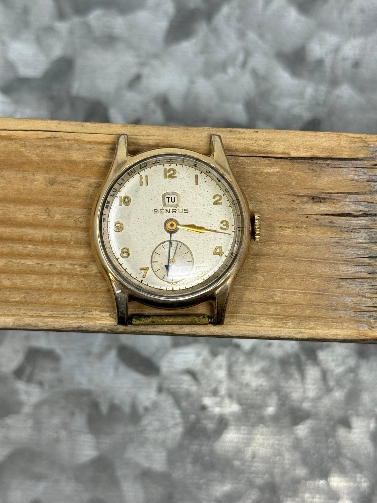 Benrus Mens Mechanical Watch, CE13, Pointer Day/Date, Tested and Working