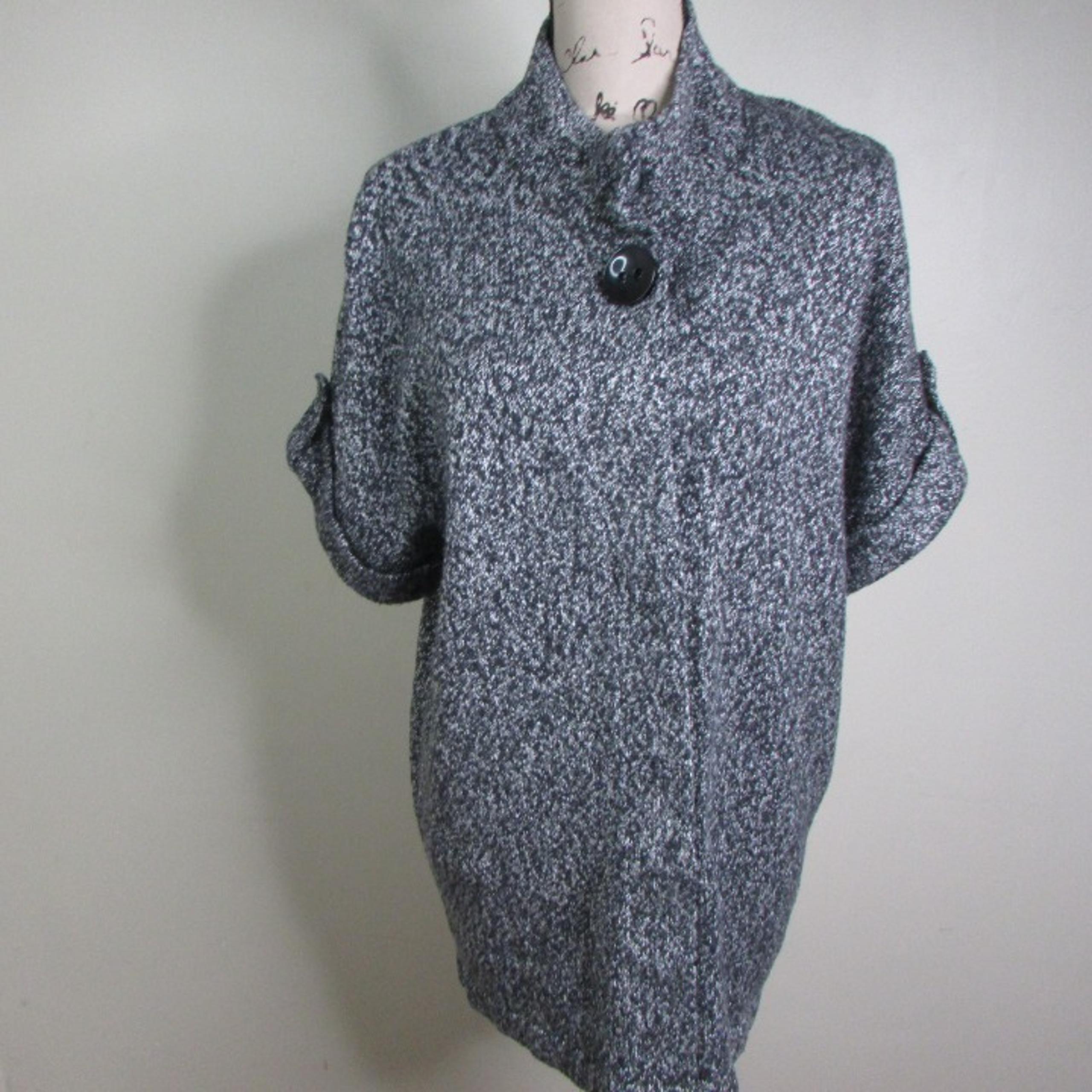 Peter Nygard Cardigan Sweater S Black White Snap Front Short Sleeve