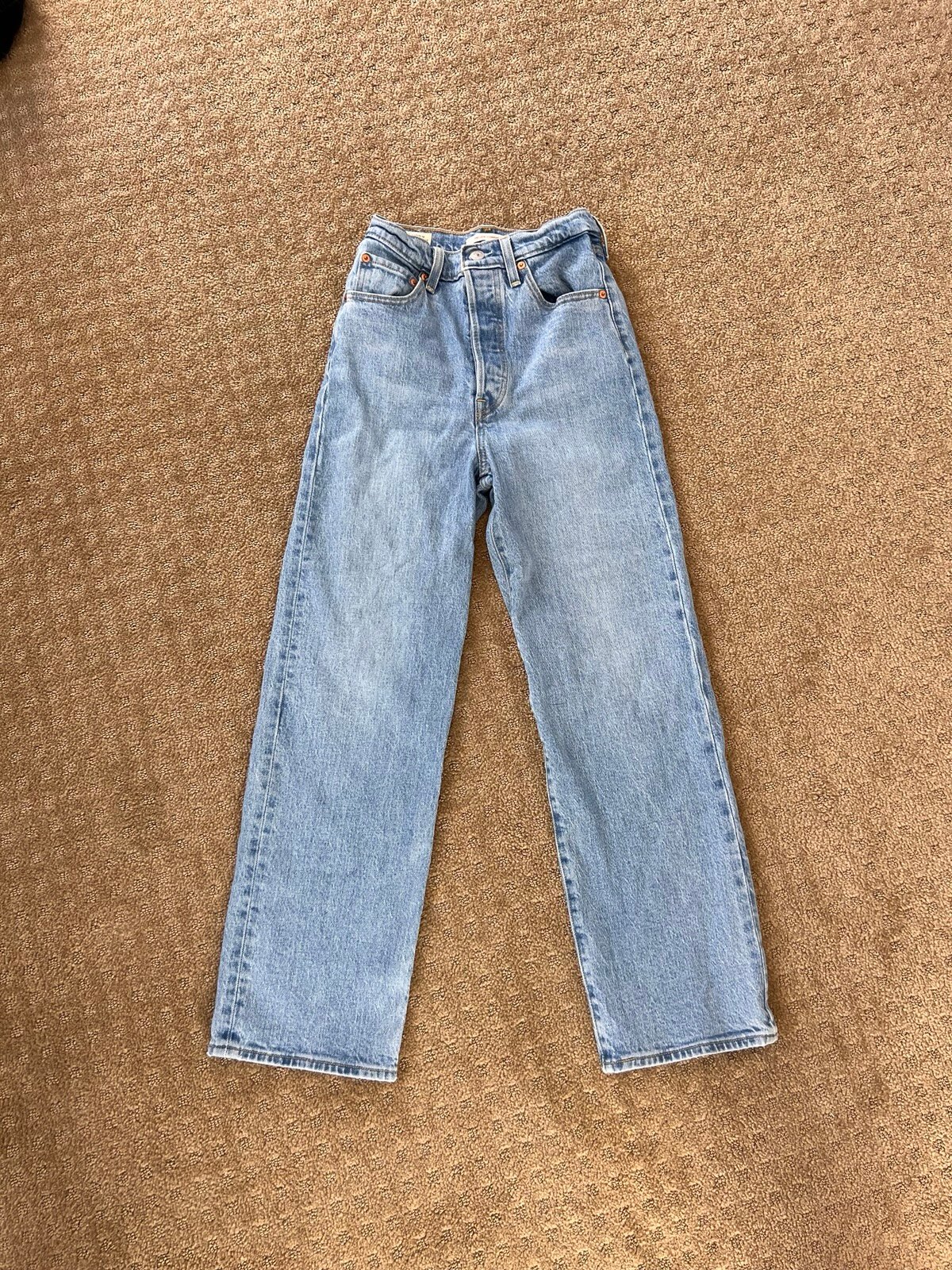 Levi’s women’s Ribcage Straight light denim jeans size 25 button fly boho y2k