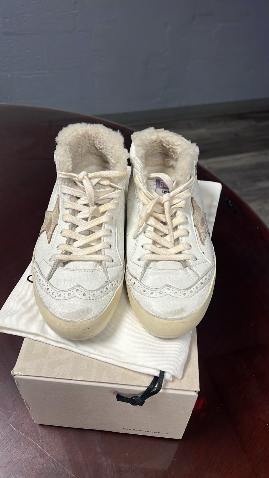 【送料&関税込】Golden Goose Mid Star Classic High-top Sneak top sneakers Golden Goose - White 'Mid Star Classic' high