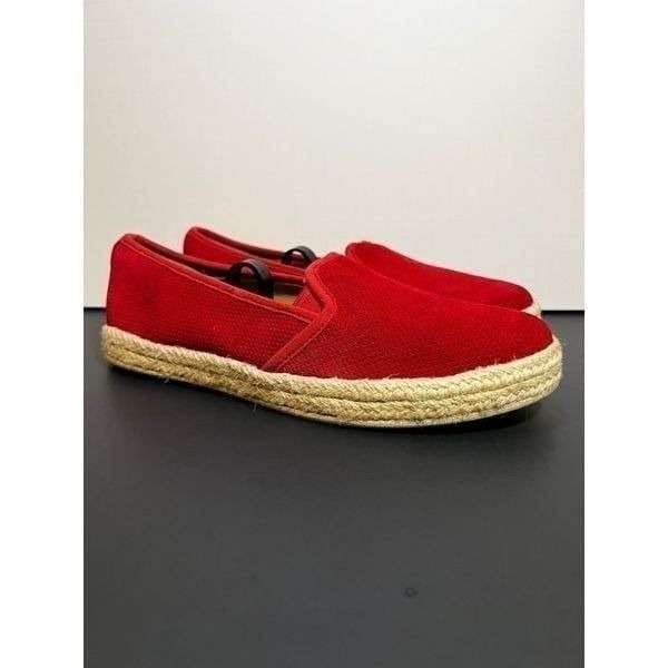 Clarks Collection Women’s Red Suede Slip On Comfort Shoes / Size 8.5M