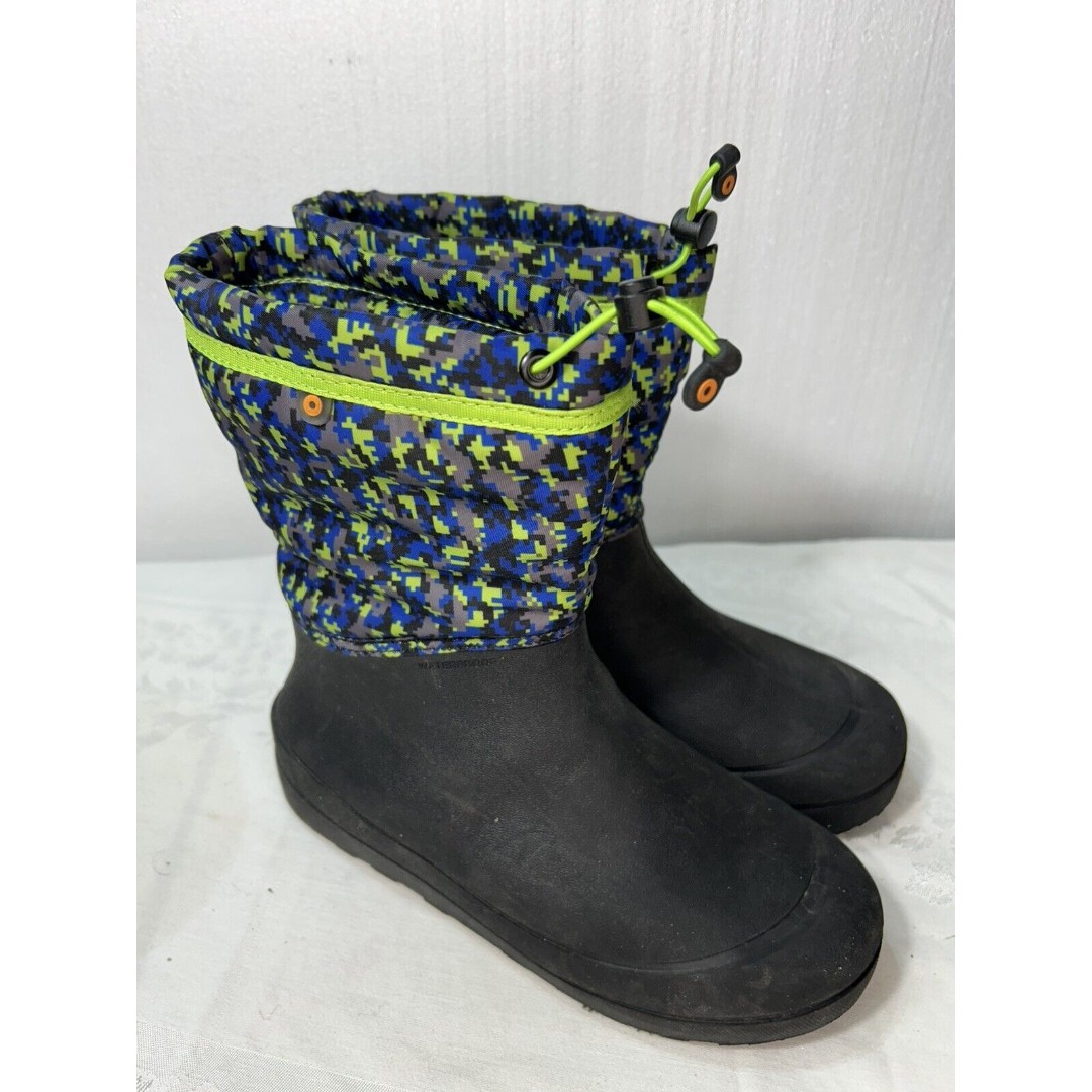 Bogs Snow Shell Digital Maze Winter Snow Boots Kids Youth Size 7 Black