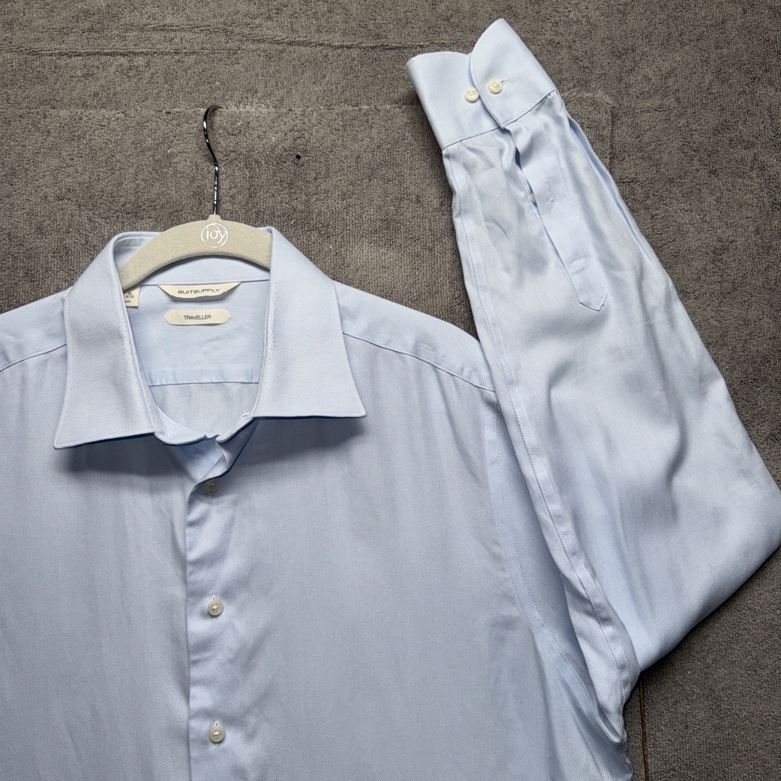 SUITSUPPLY Men's Light Blue Traveller Button Up Shirt 16.5/42 Slim Fit Office