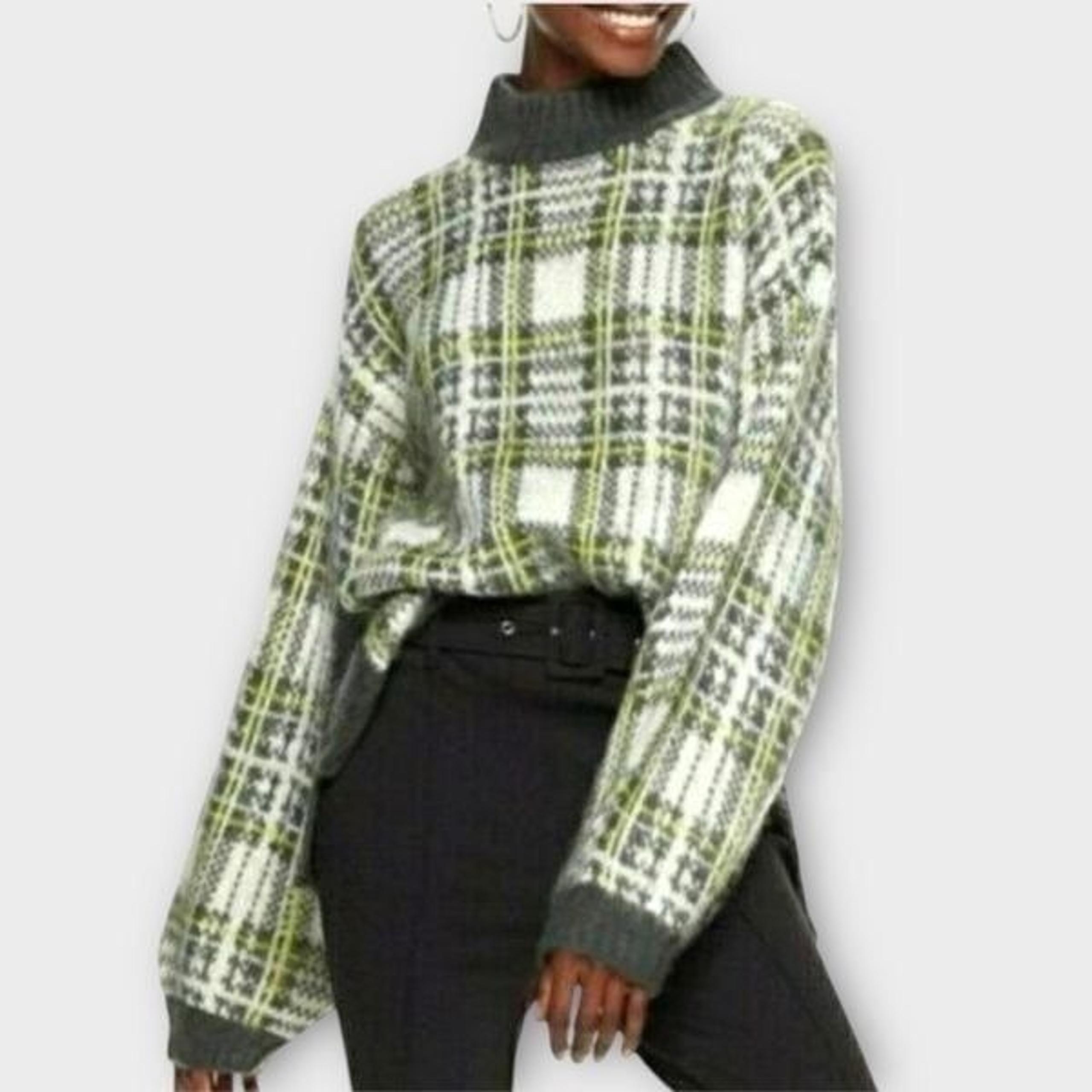 Nine West Mock Neck Sweater in Multicolor
Plaid Women’s Size S