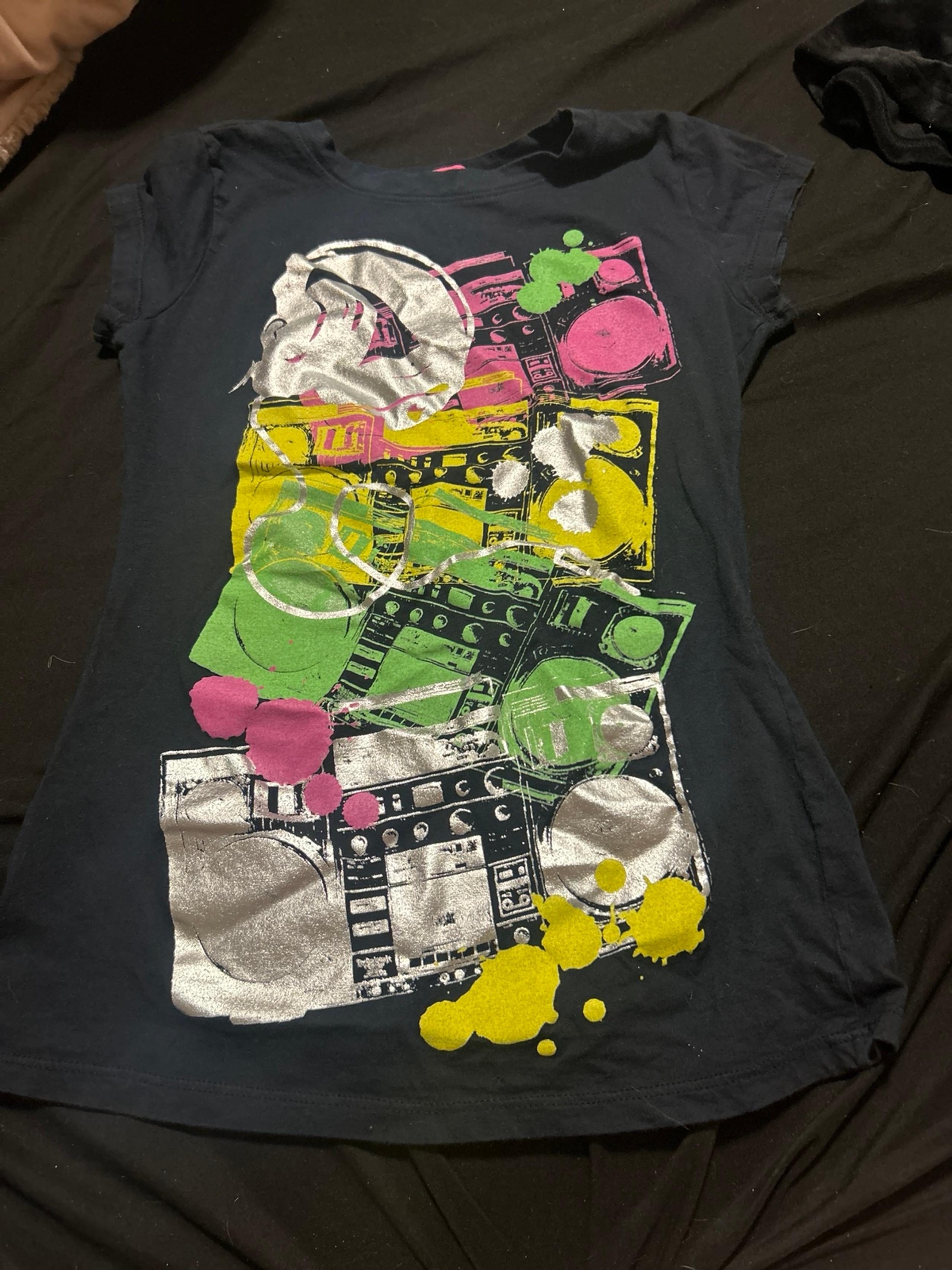 Demanding shirt by say what?