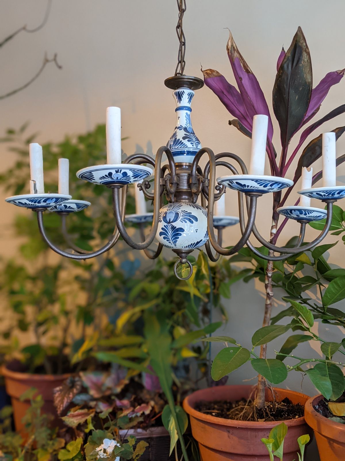 Vintage 5 arm porcelain chandelier (2)