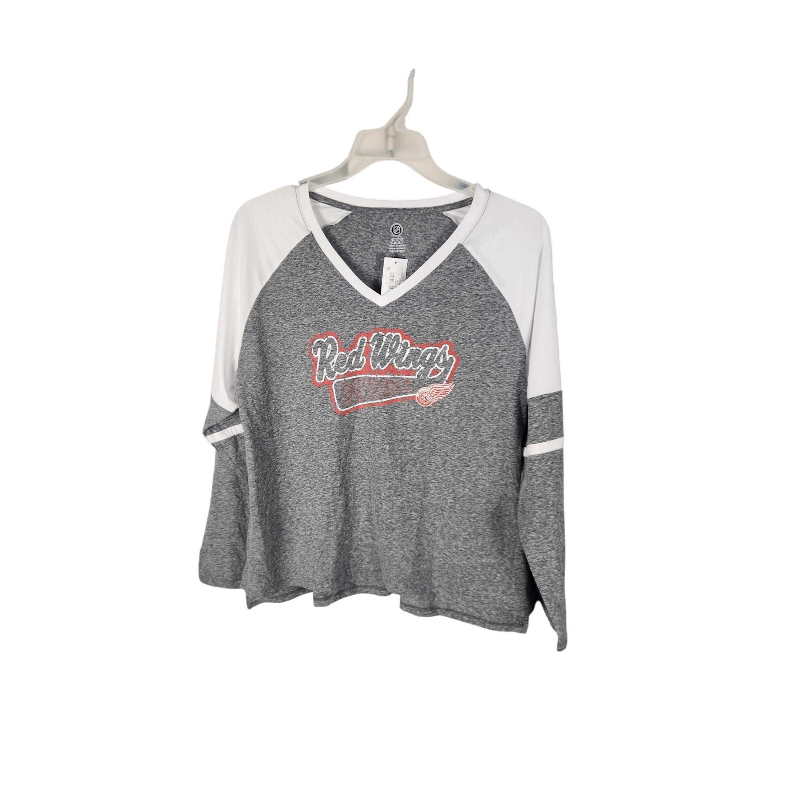 Detroit Red Wings long sleeve NWT women's XL