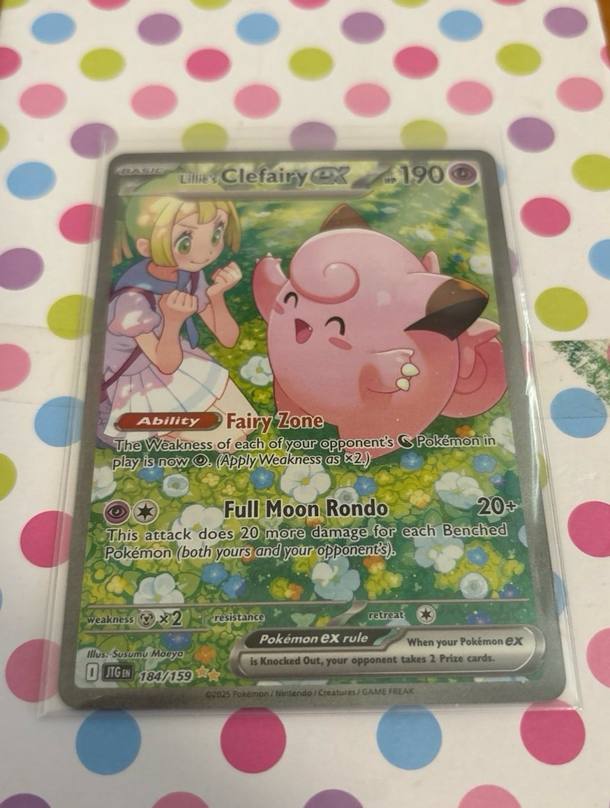 POKEMON LILLIE’s CLEFAIRY EX MINT CONDITION (184/159)