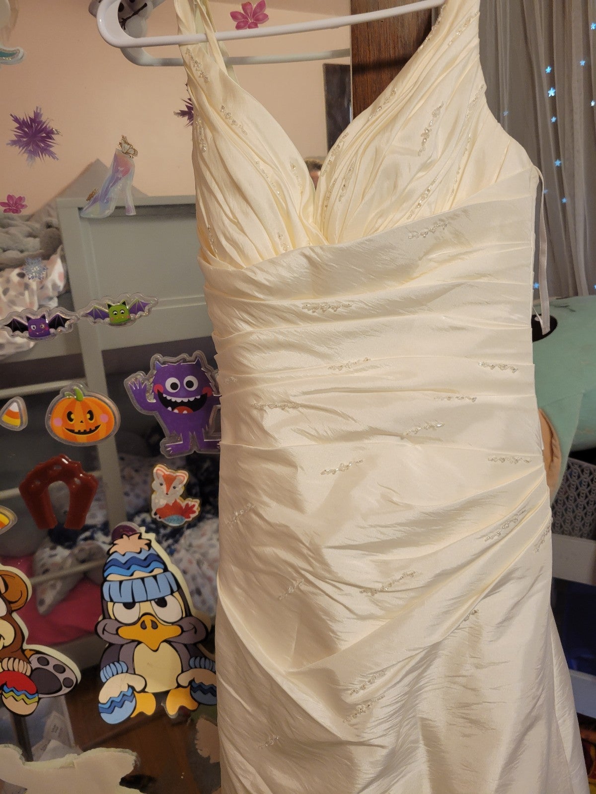 wedding dress