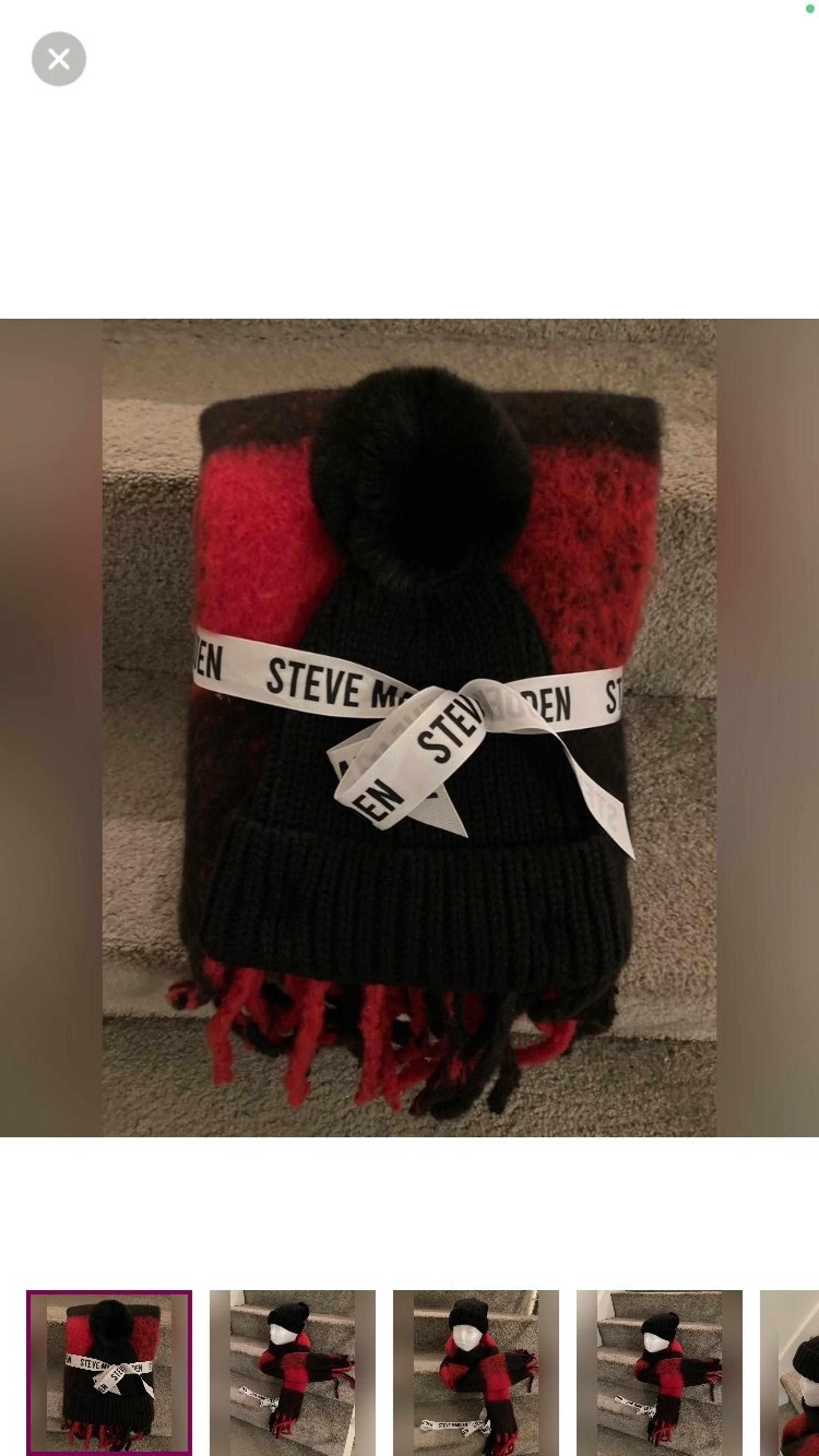 NWOT STEVE MADDEN Scarf and Pom Hat Set
