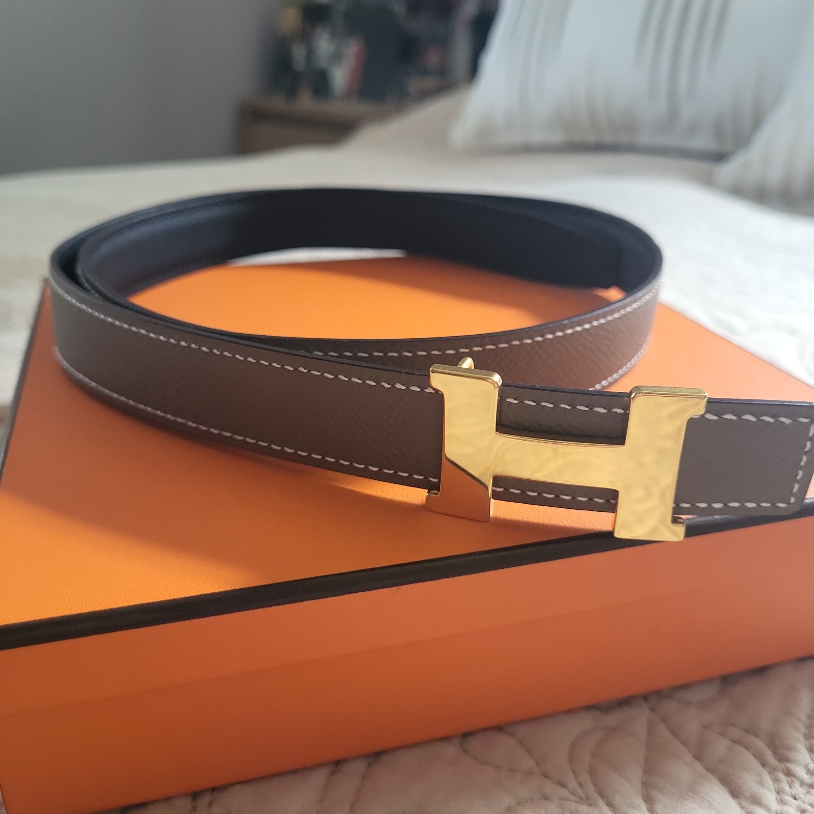 Hermes leather women's 80 cm belt.