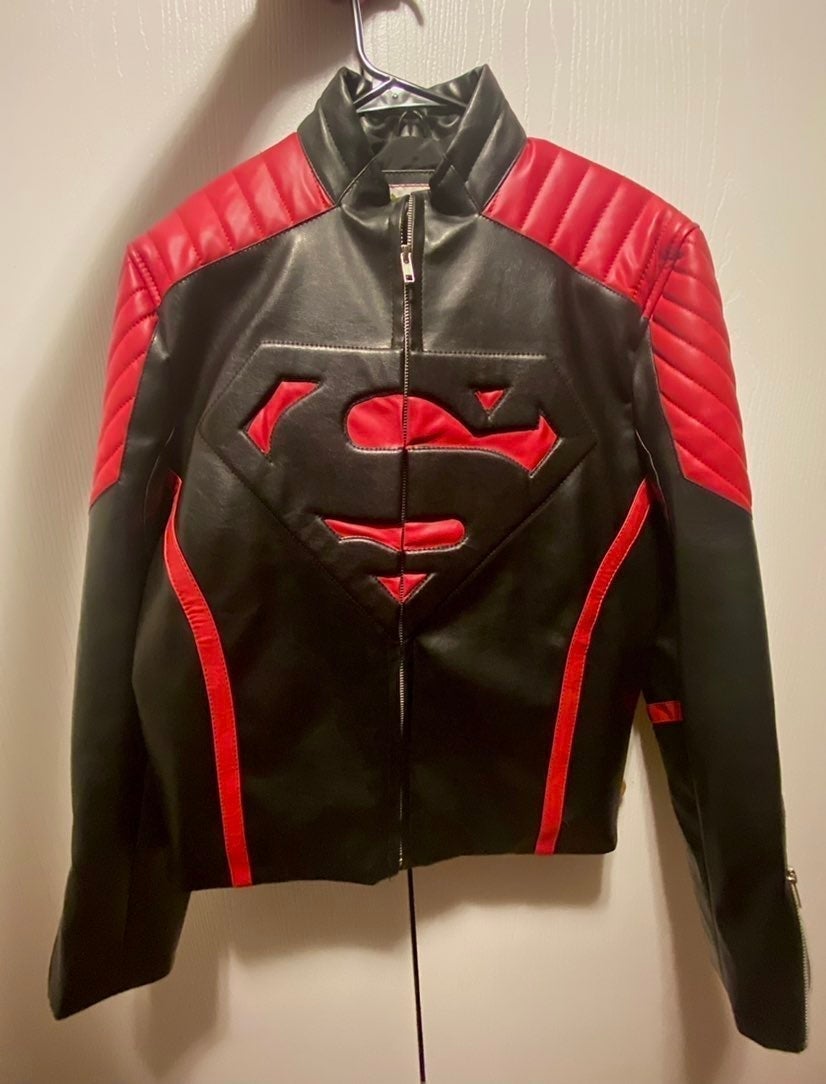 Superman Black & Red Jacket V2 Kamboz