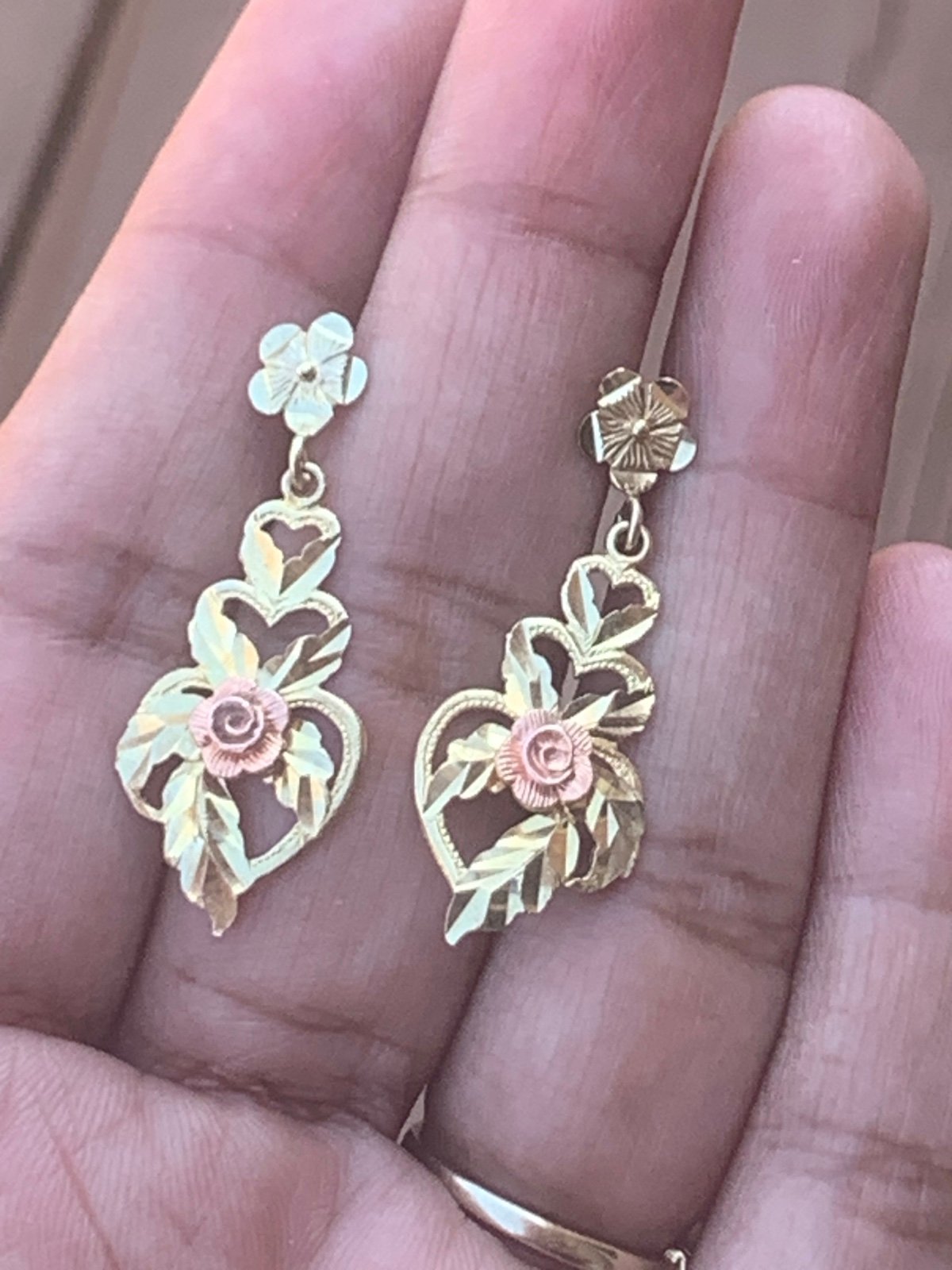 10k Gold Dangling Push Back Earrings