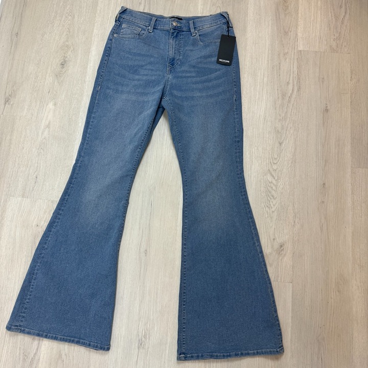 True Religion Charlie High Rise Vintage Flare Jeans Womens 31 Medium Wash