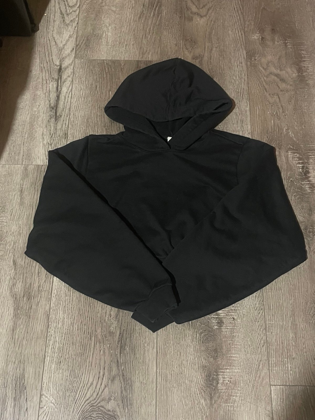 Alo yoga cropped black hoodie size S