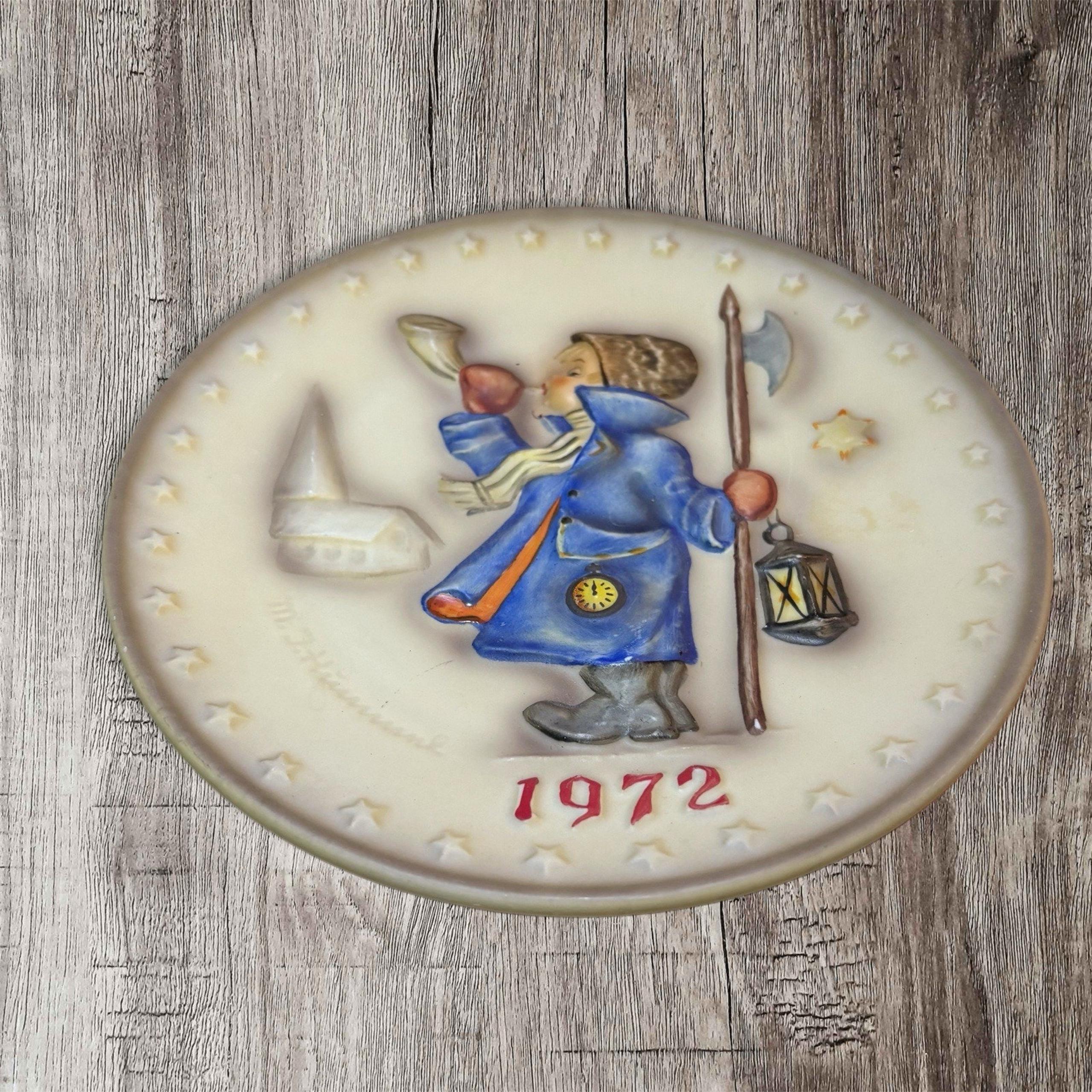 1972 Hummel Plate MJ Hummel 2nd annual plate 1972