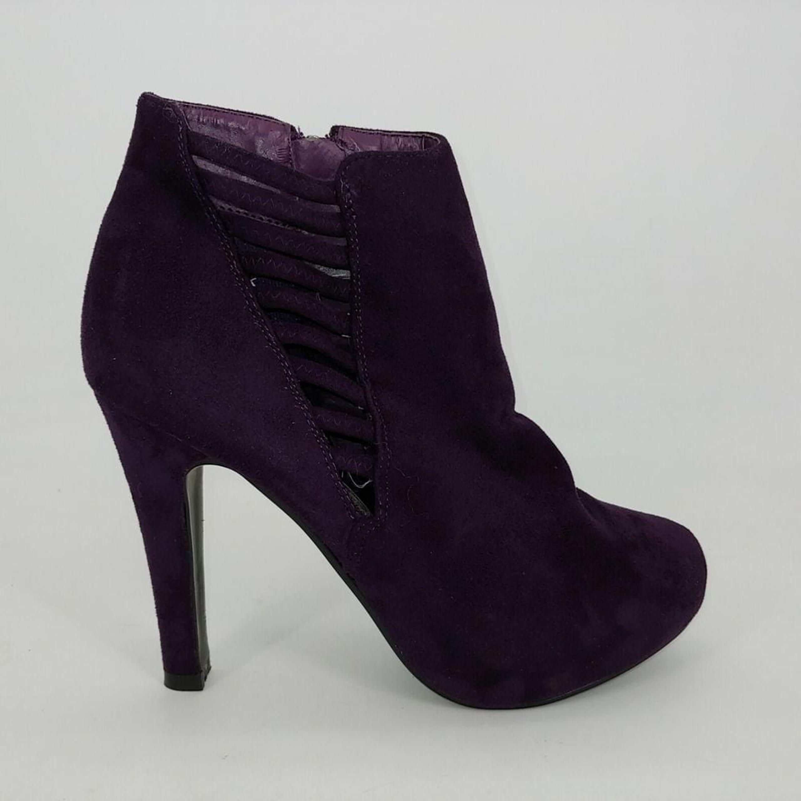 Lane Bryant Womens Faux Suede Platform Ankle Bootie Elastic Ribbing Purple 9W