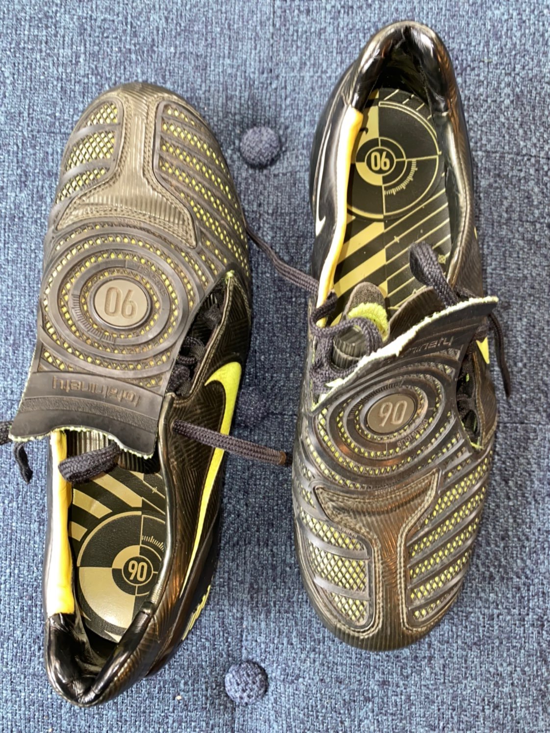 Nike Total 90