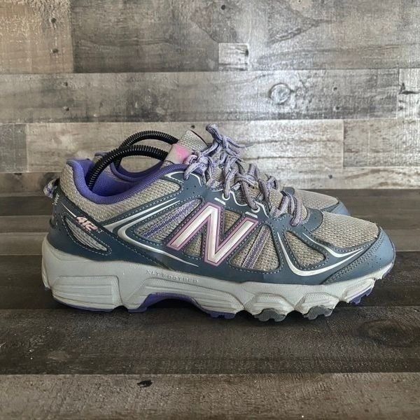 New Balance 412v2 Grey Athletic Sneakers