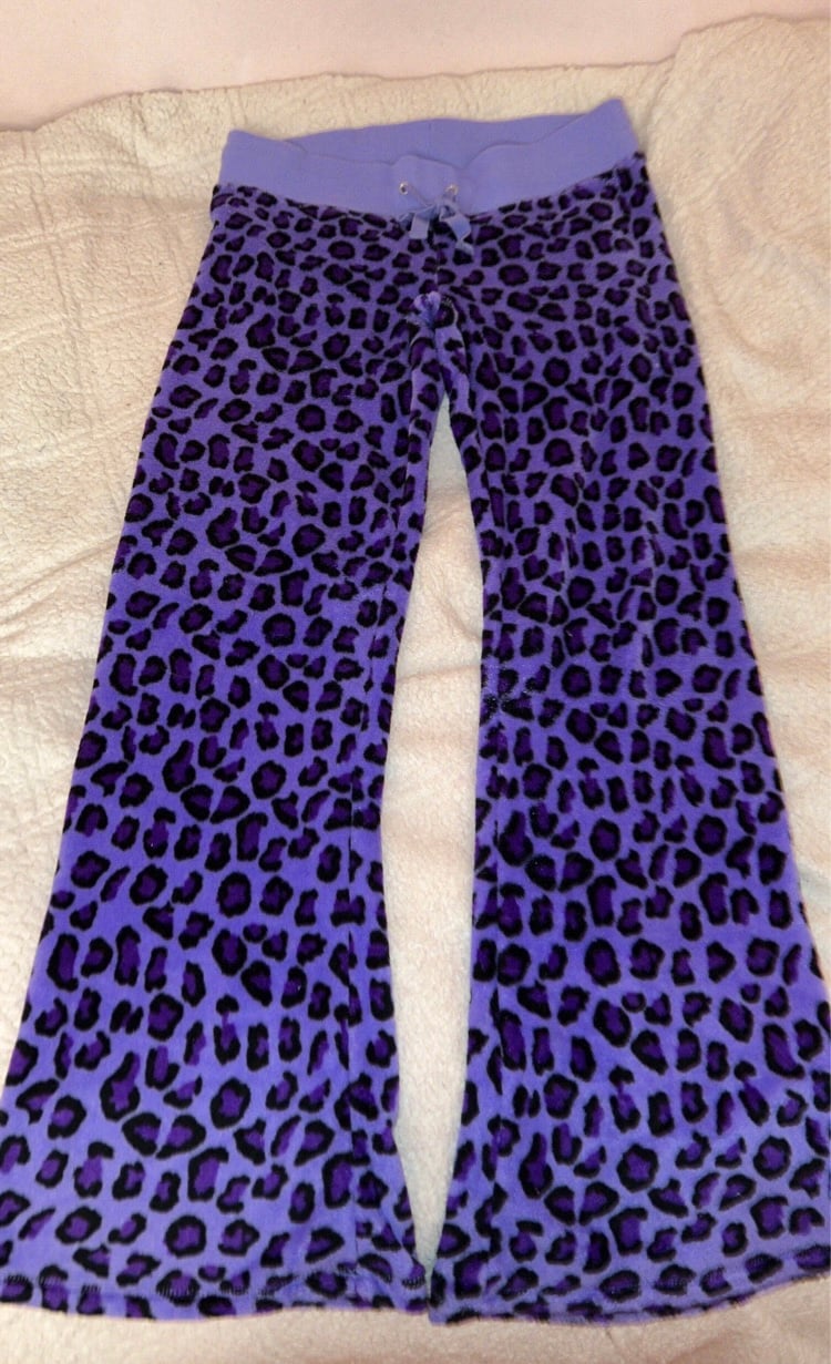 Leopard cheetah print soft pj pants Sz. M ✨