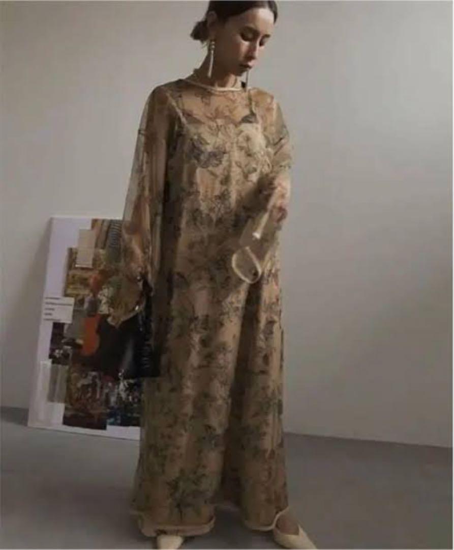 Ameri MANY WAY BENNETT LAYERED DRESS