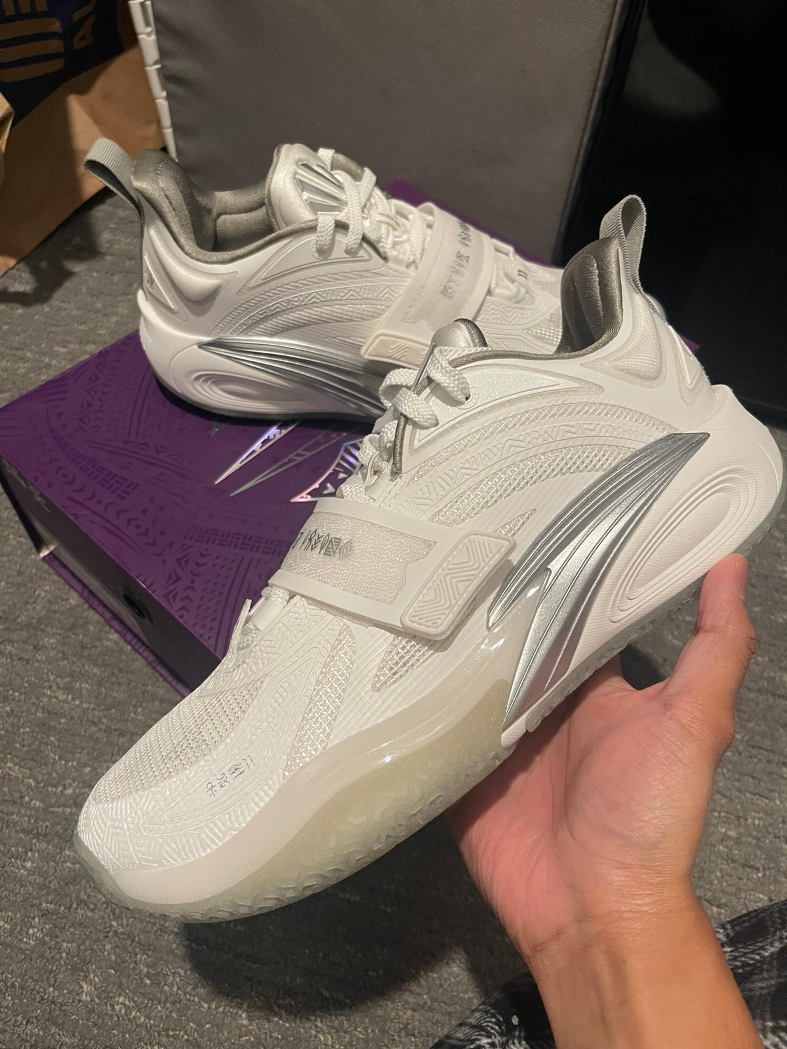 Anta Kai 1 ‘Yin’