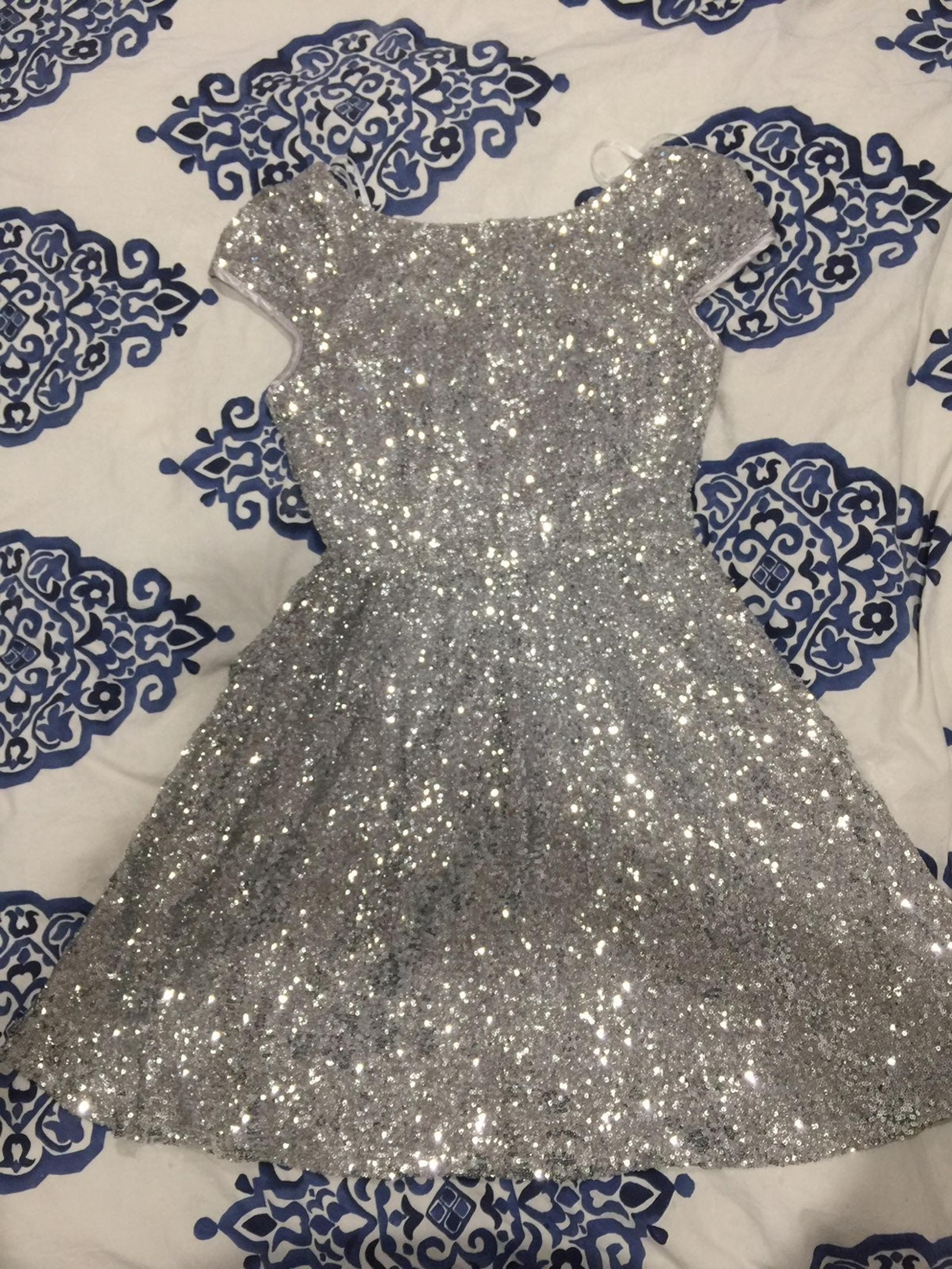 Dress- Silver sequin