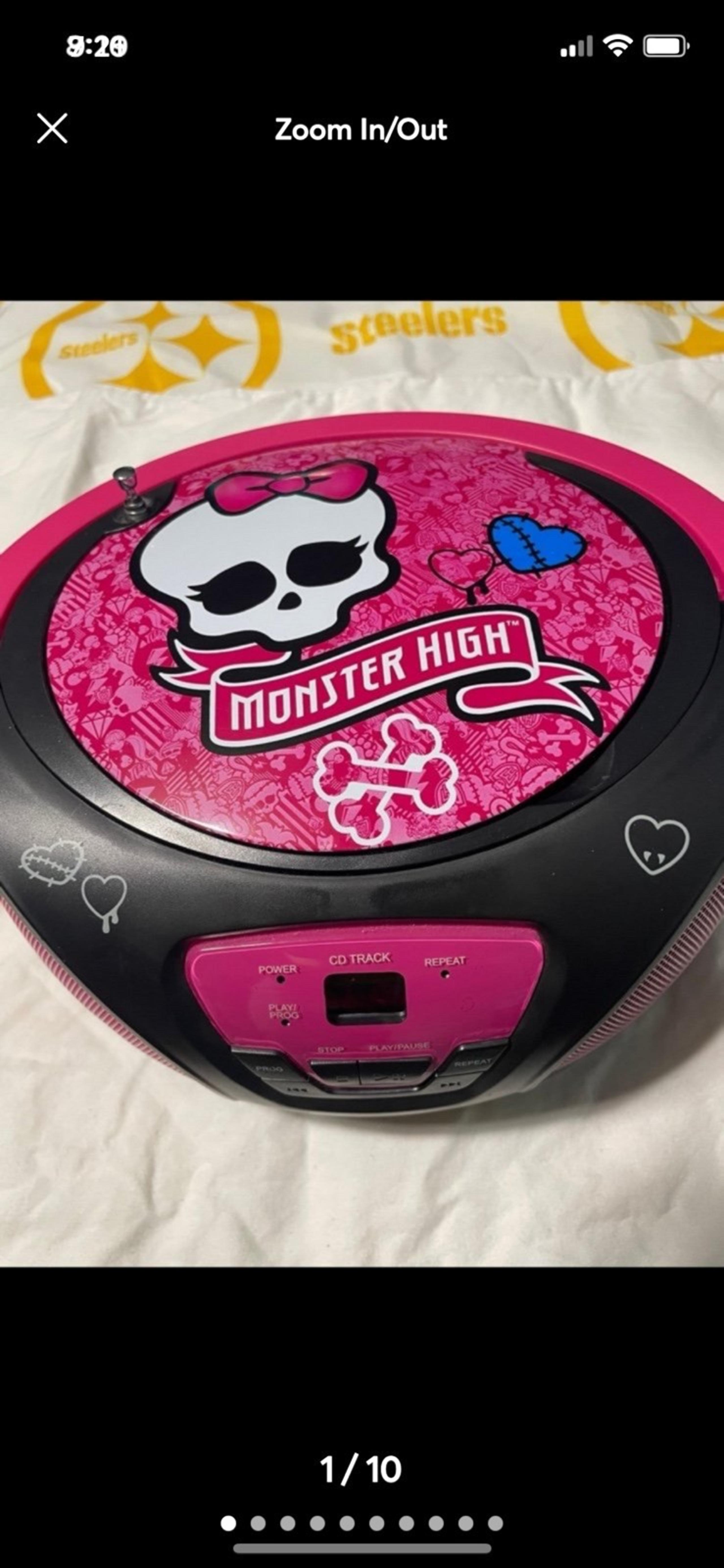 Monster High BoomBox CD player AM/FM