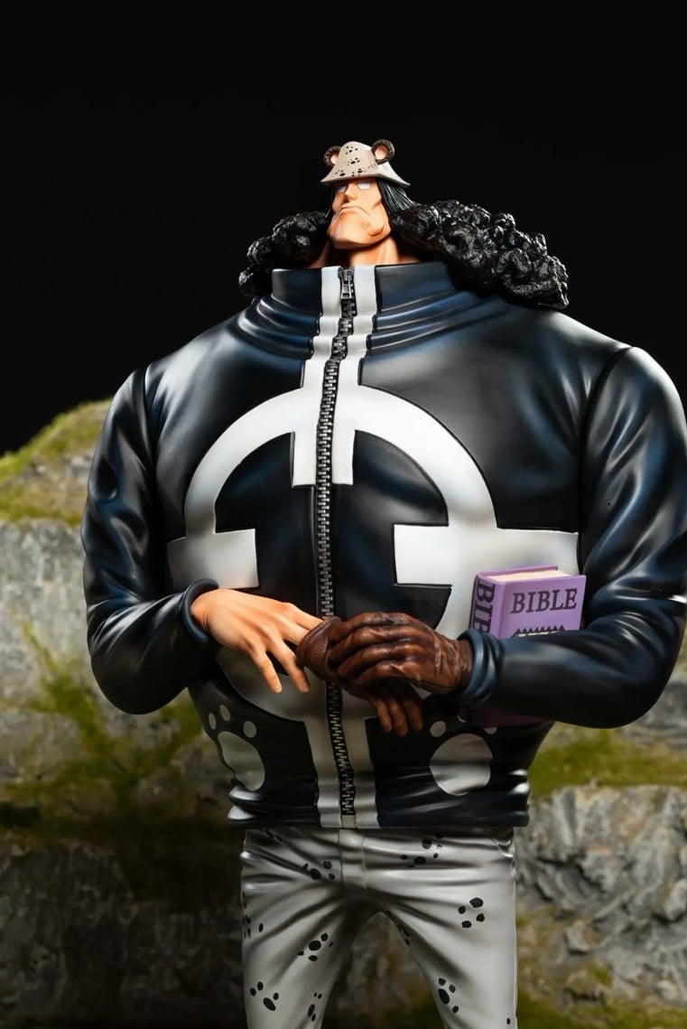 One Piece Kuma 17” resin statue