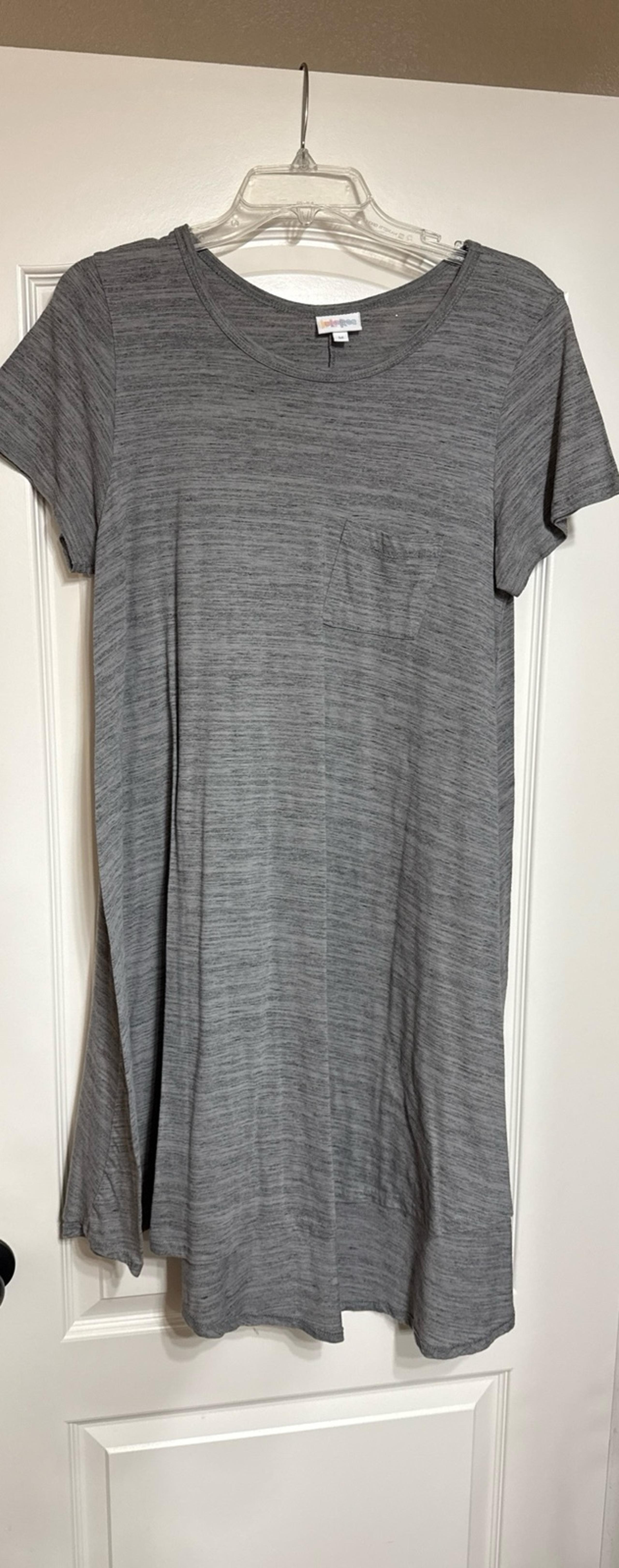 Long gray maxi dress