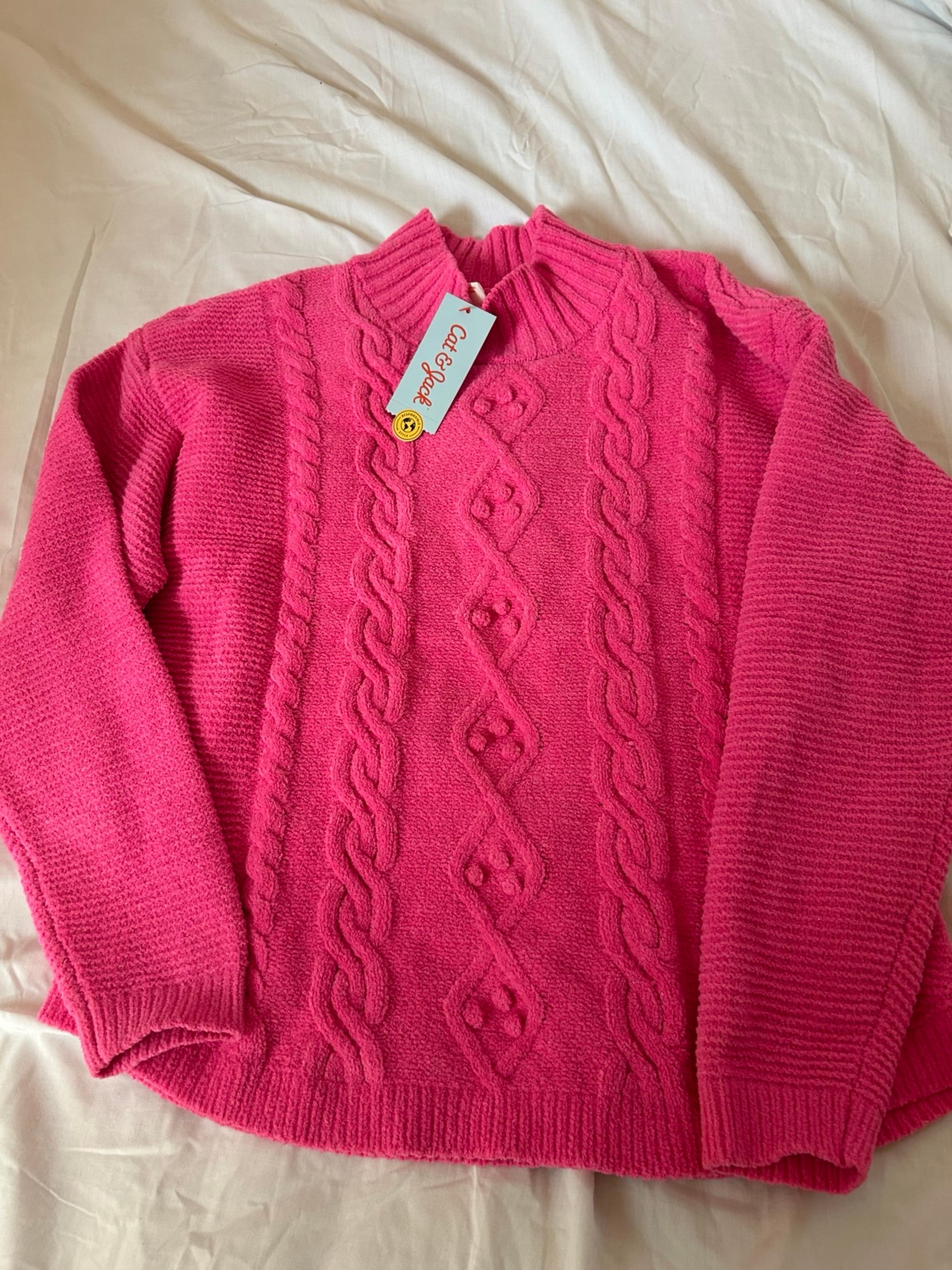 Women’s/girls sweater NEW - Target
