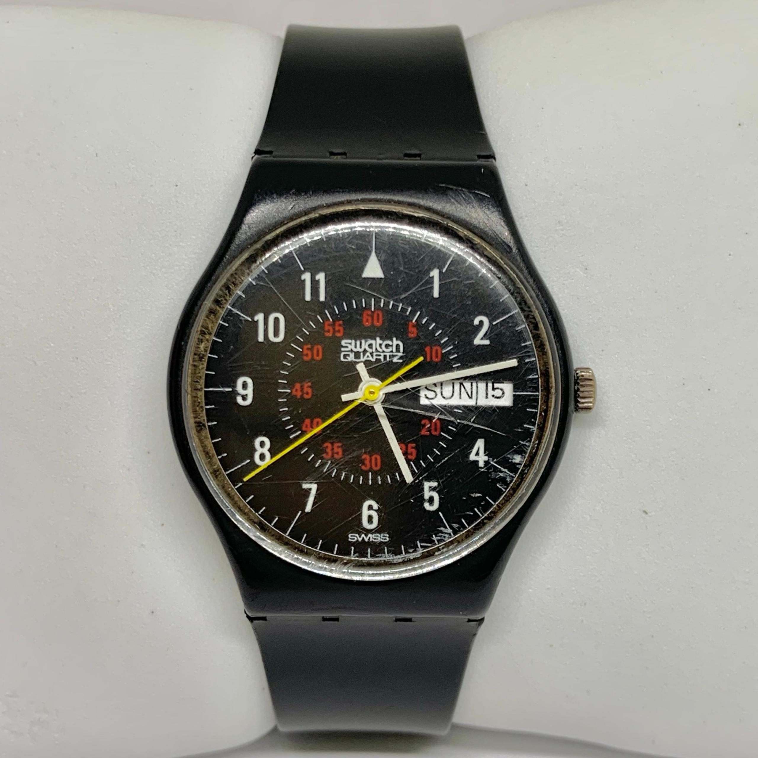 Vintage Swatch Swiss men’s Watch 5374-P day/date 33mm case size black tone runs
