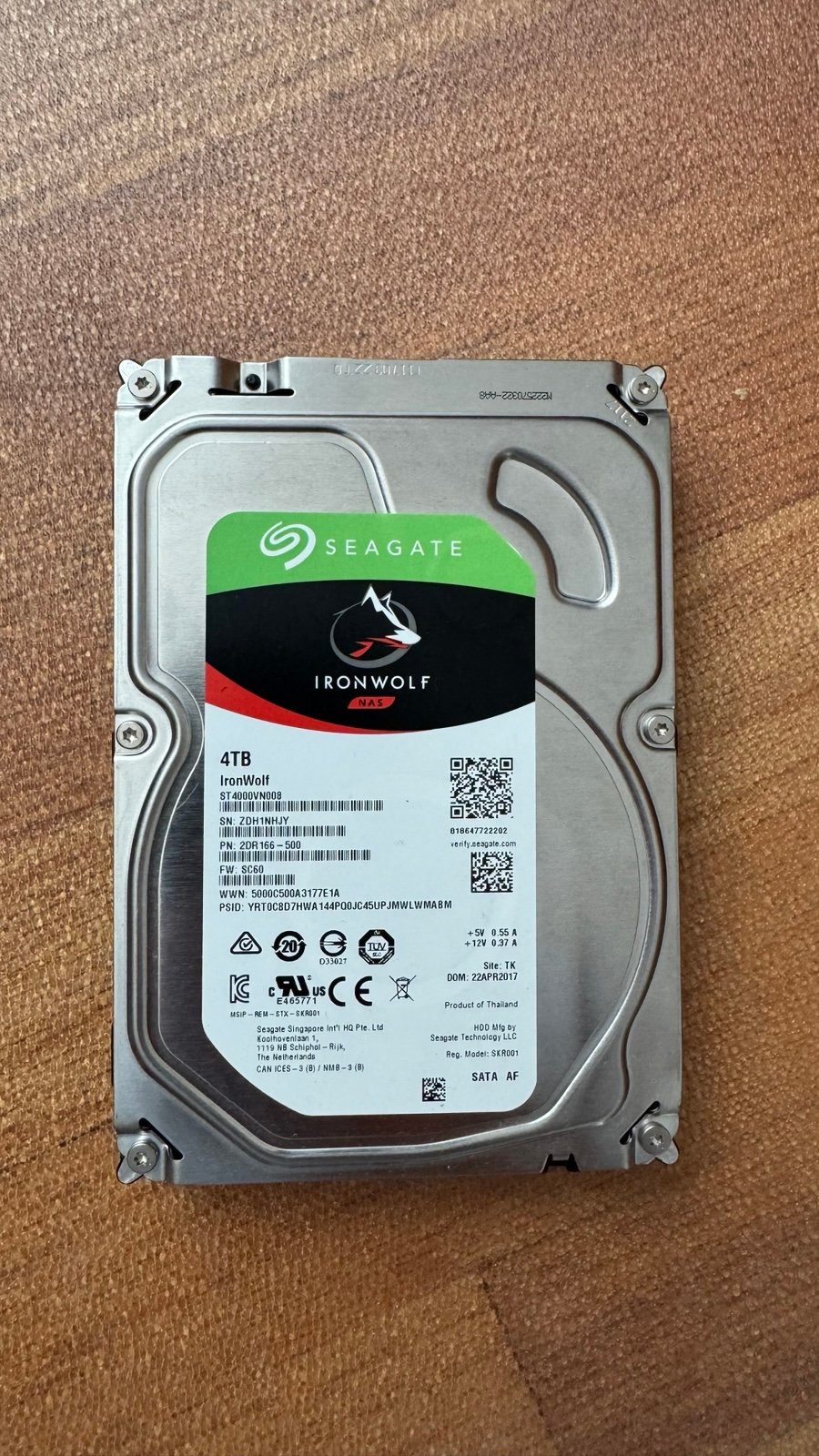 Seagate 4TB IronWolf NAS HDD ST4000VN008