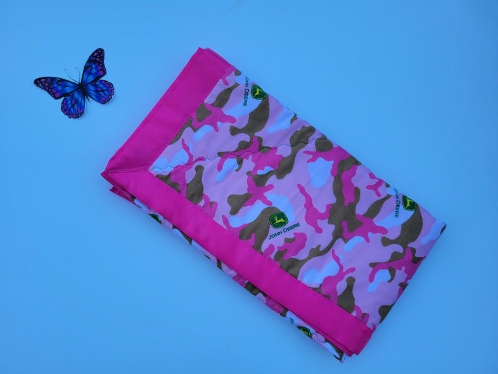 Lovely Camo Deere baby Quilt blanket 40x44