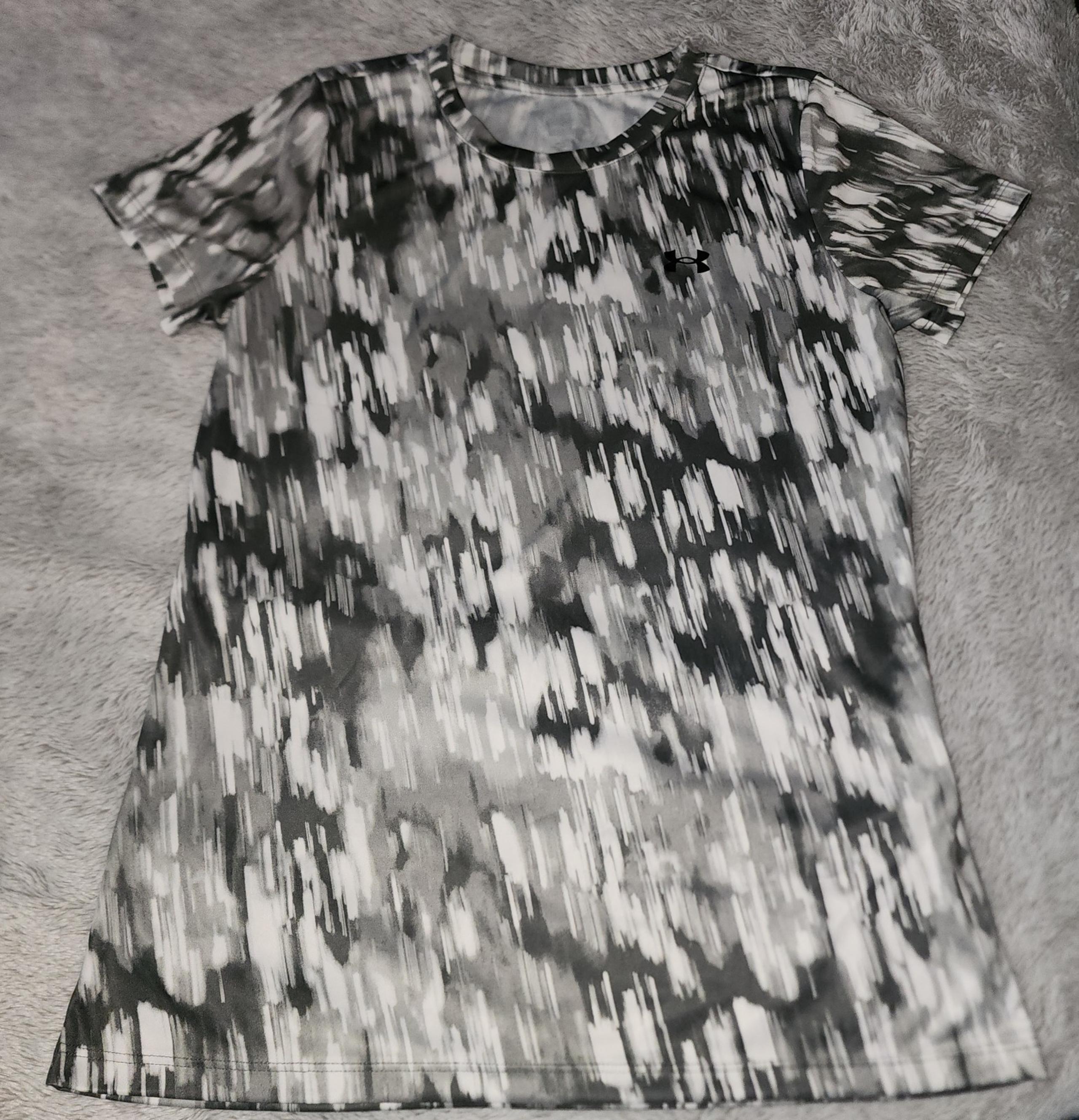 Women's Under Armour Dri-Fit Short-Sleeve T-Shirt Size Medium Grey/White