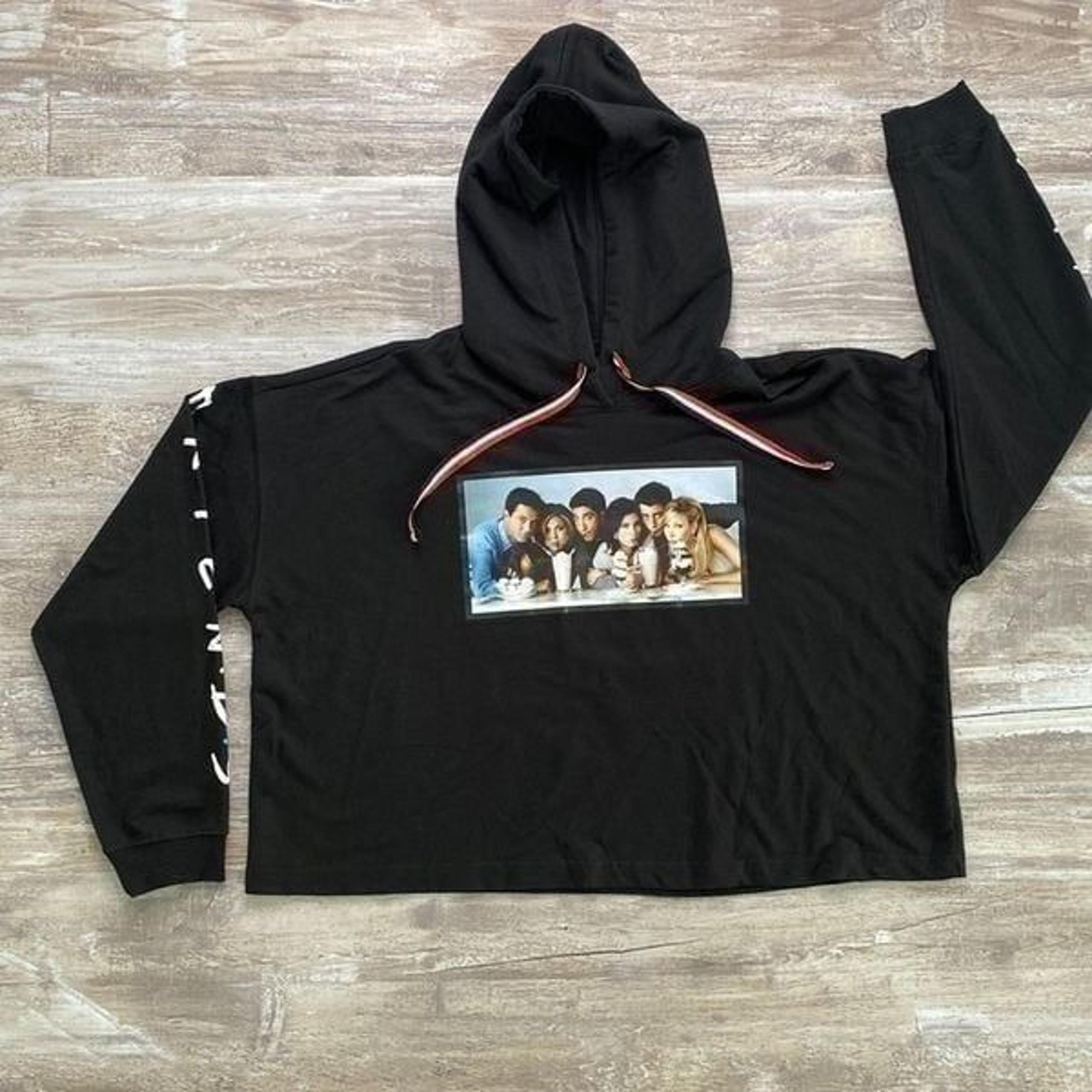 Friends Cropped Sweatshirt Pullover Hoodie Womens Size XL