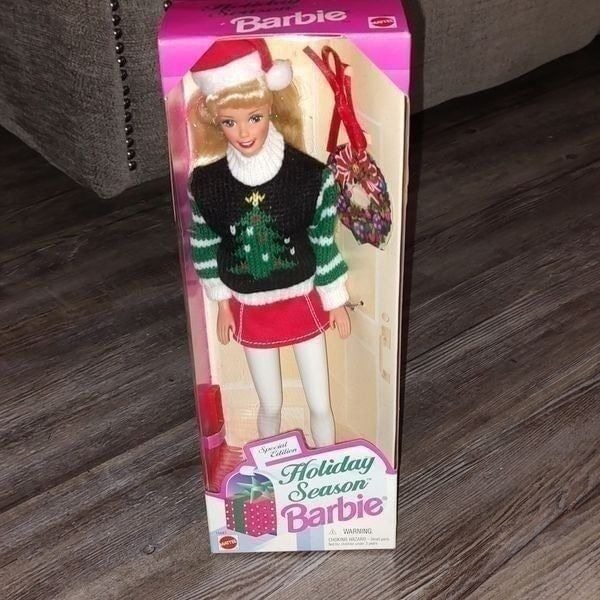 Vintage 1996 Holiday Season Special Edition Barbie NIB
