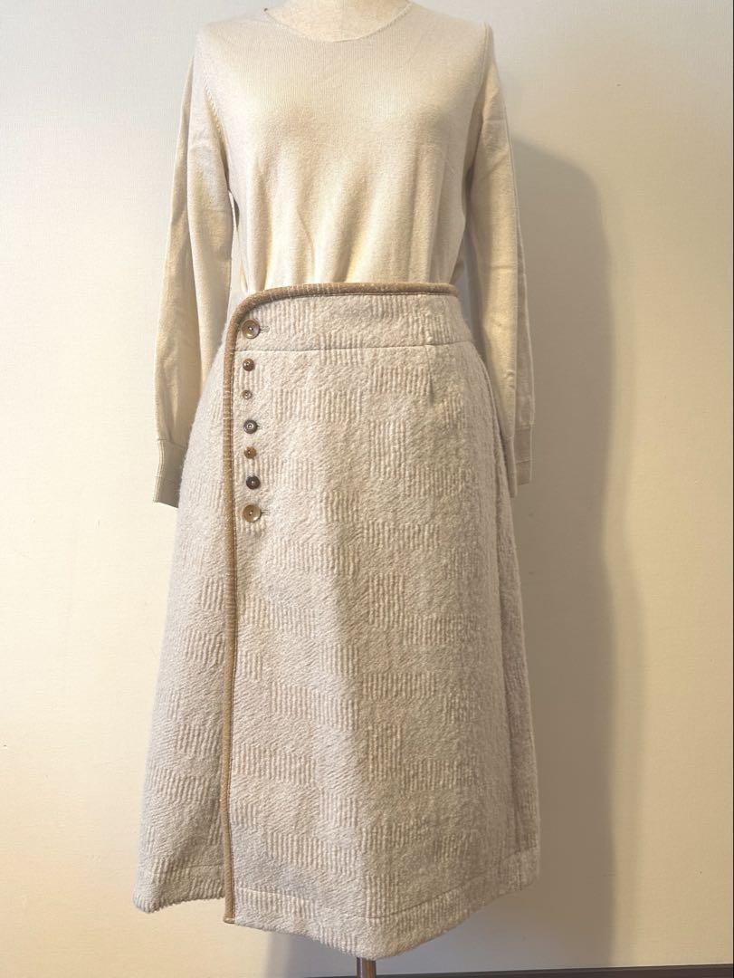 Pallas Palace Wool Skirt, Size 2