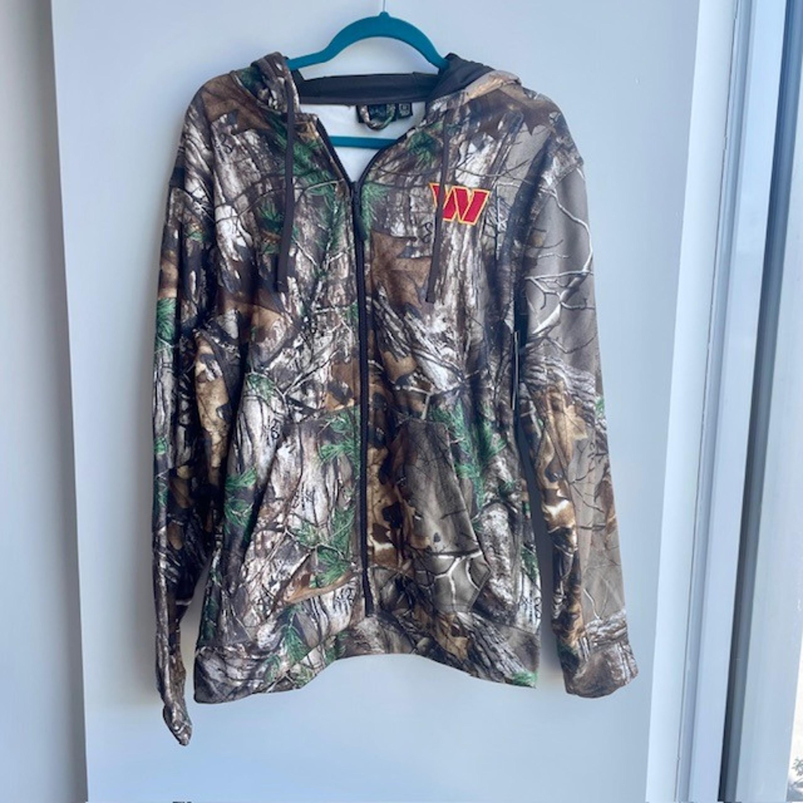 Dunbrooke Realtree Washington Commanders NFL Zip-Up Jacket Sz M NEW Camo