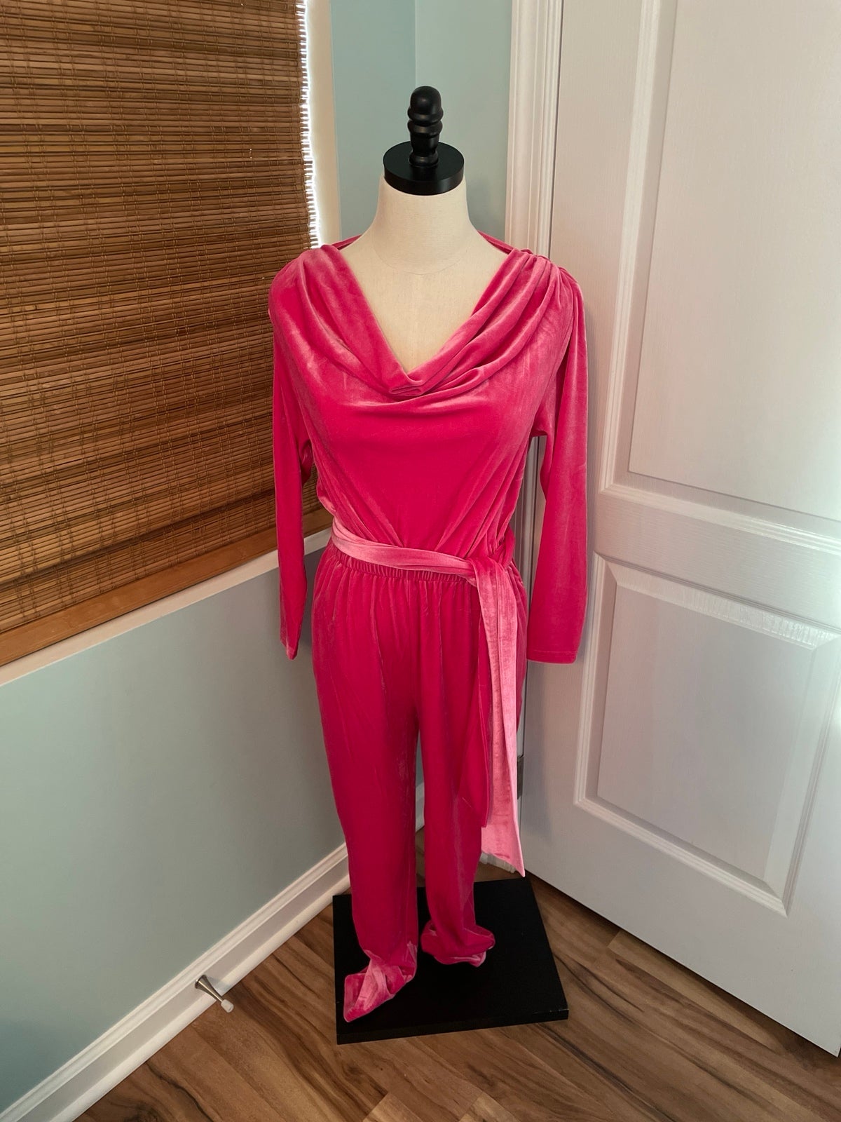 NWT Birds Papaya x Smash + Tess Very Velvet Jumpsuit in Magenta Size S